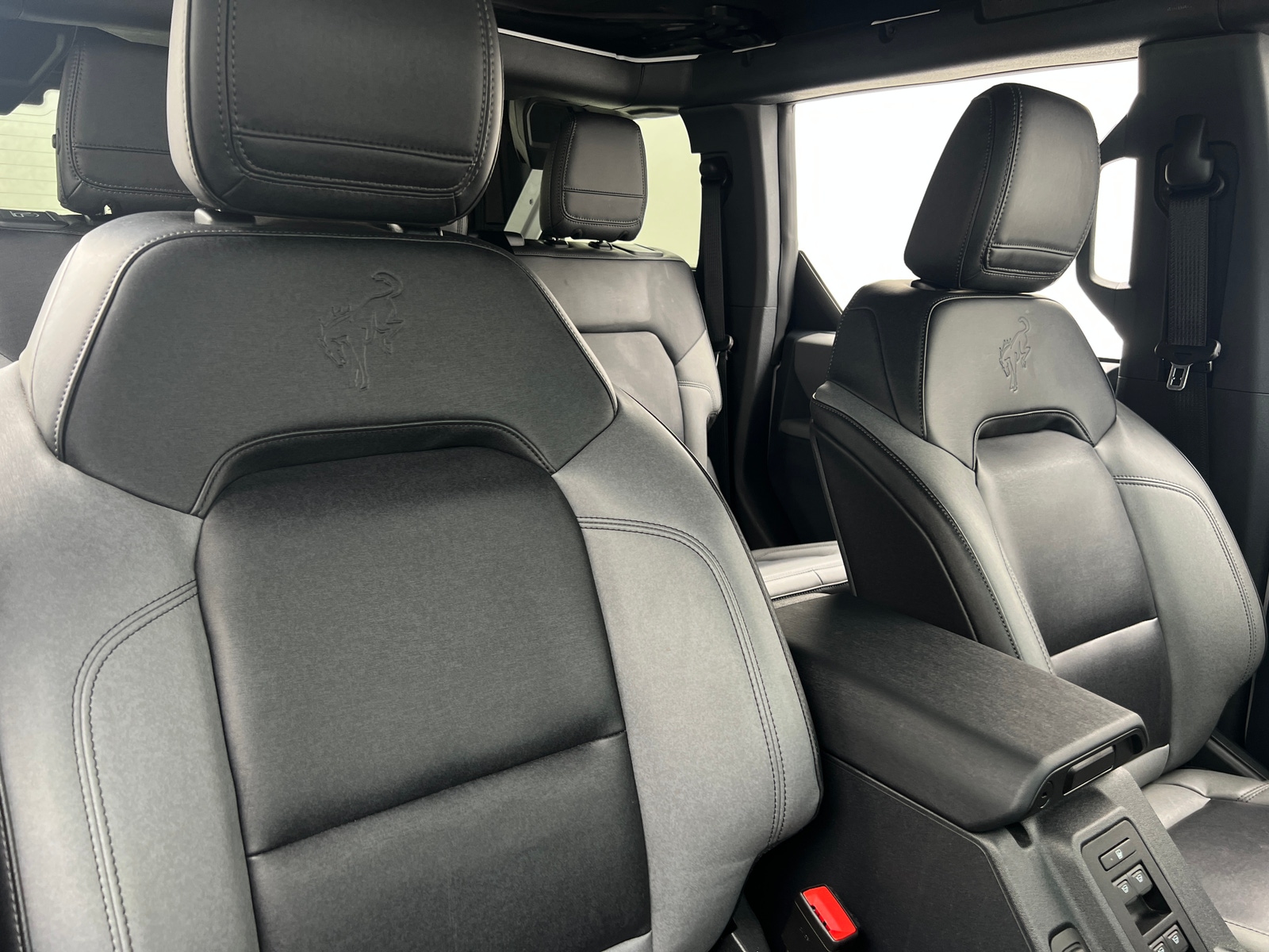 Thumbnail: 2023 Ford Bronco - 2