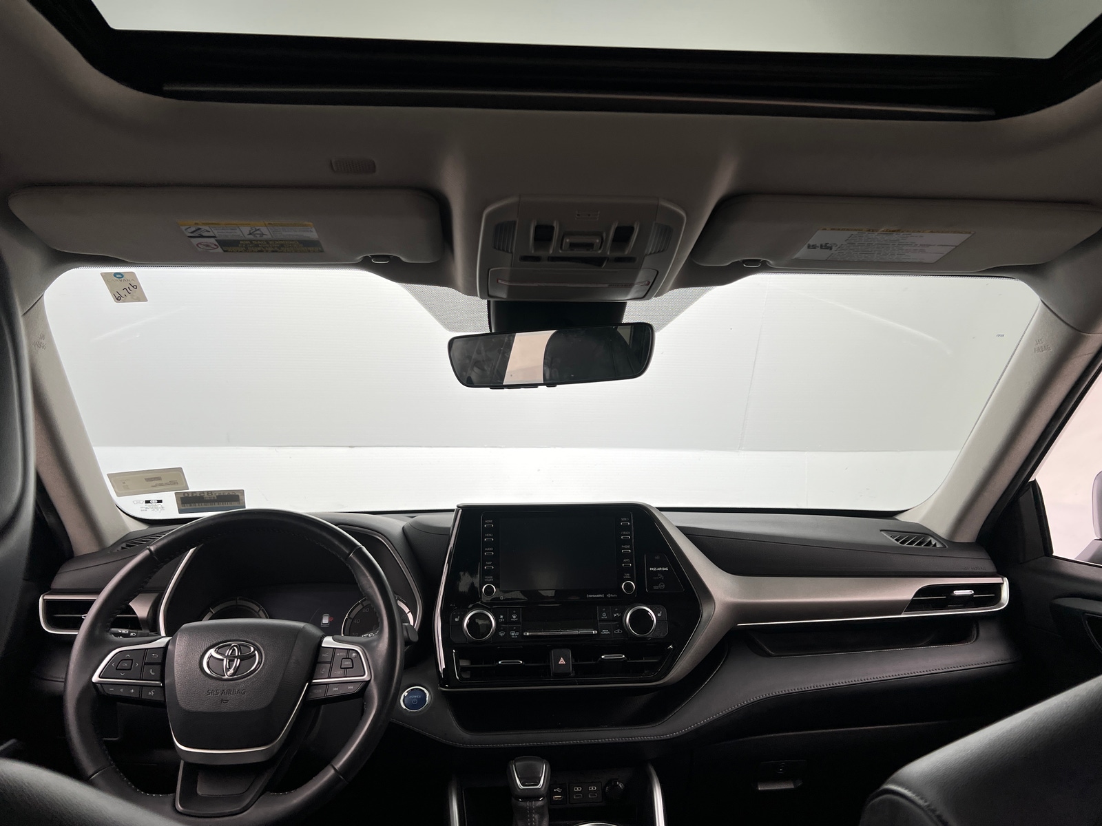 Thumbnail: 2022 Toyota Highlander - 2