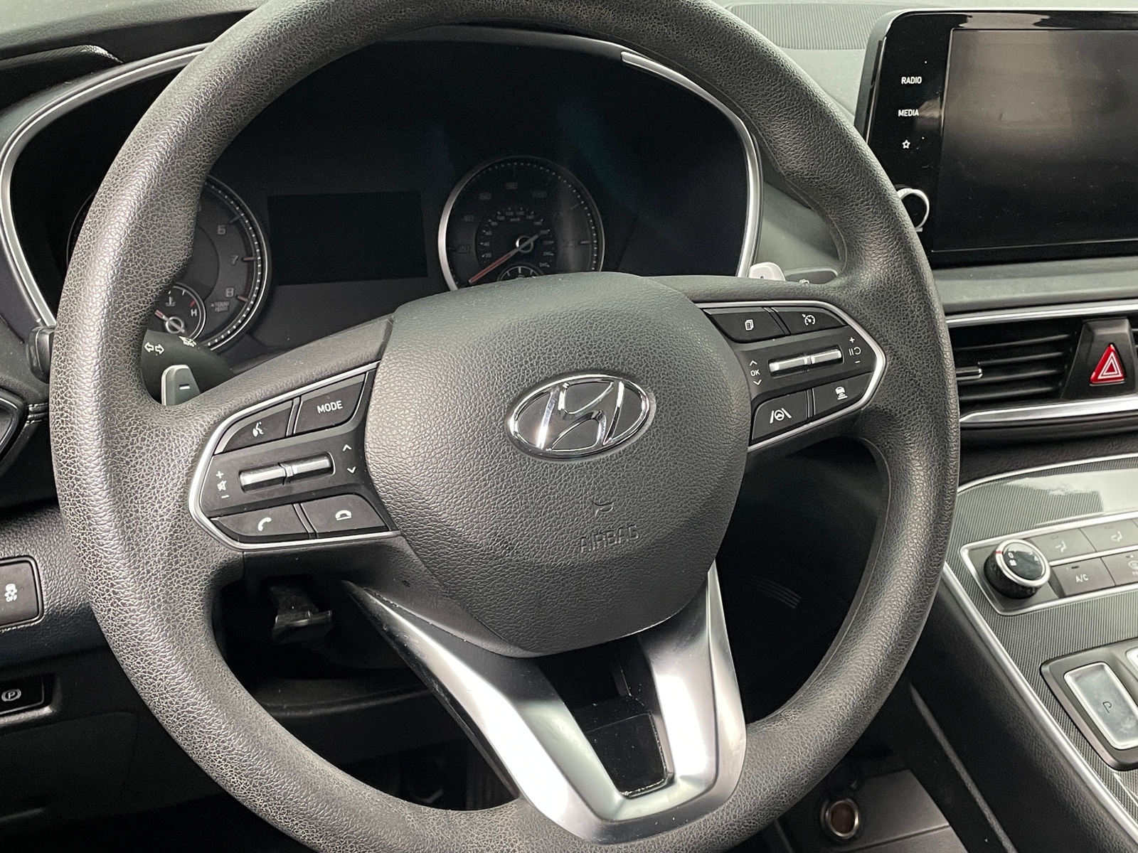 Thumbnail: 2023 Hyundai Santa Fe - 5