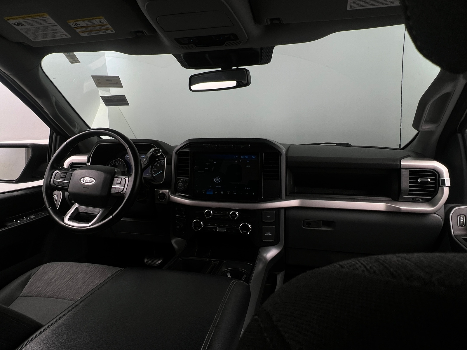 Thumbnail: 2021 Ford Econoline - 3