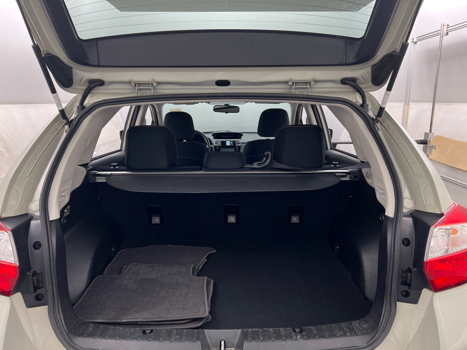 Thumbnail: 2016 Subaru Crosstrek - 7