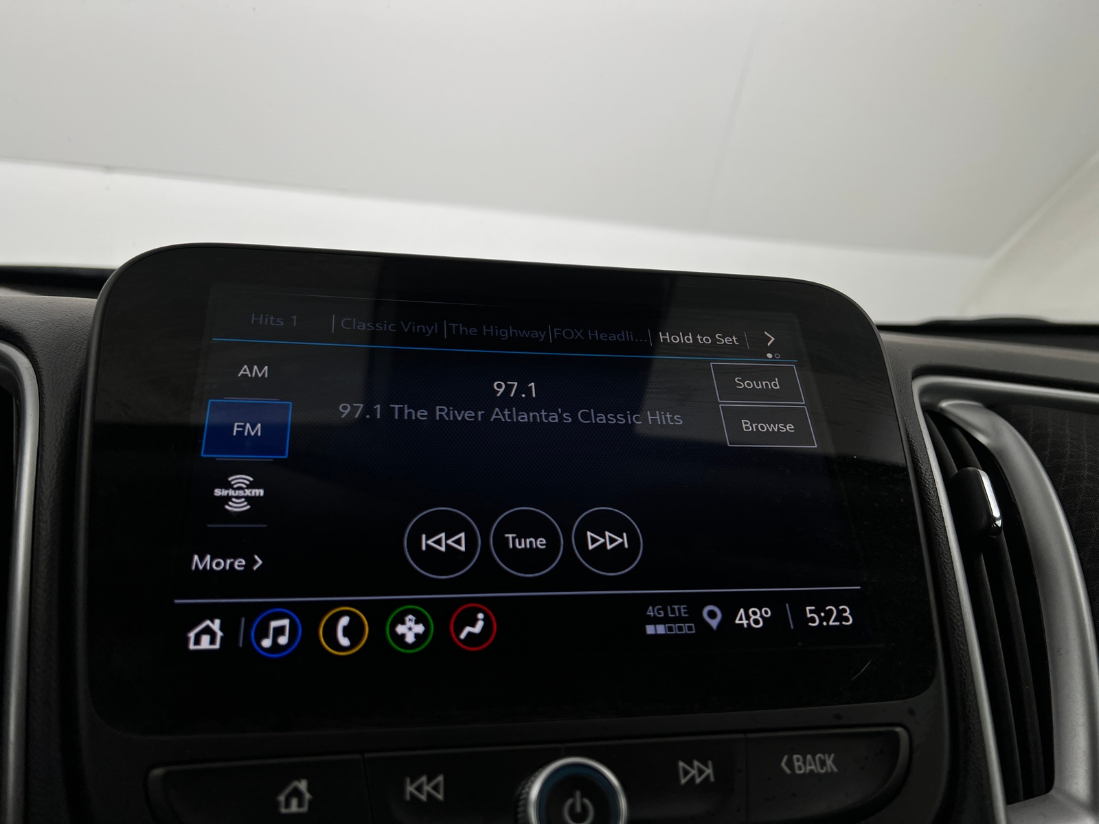 Thumbnail: 2025 Chevrolet Malibu - 4