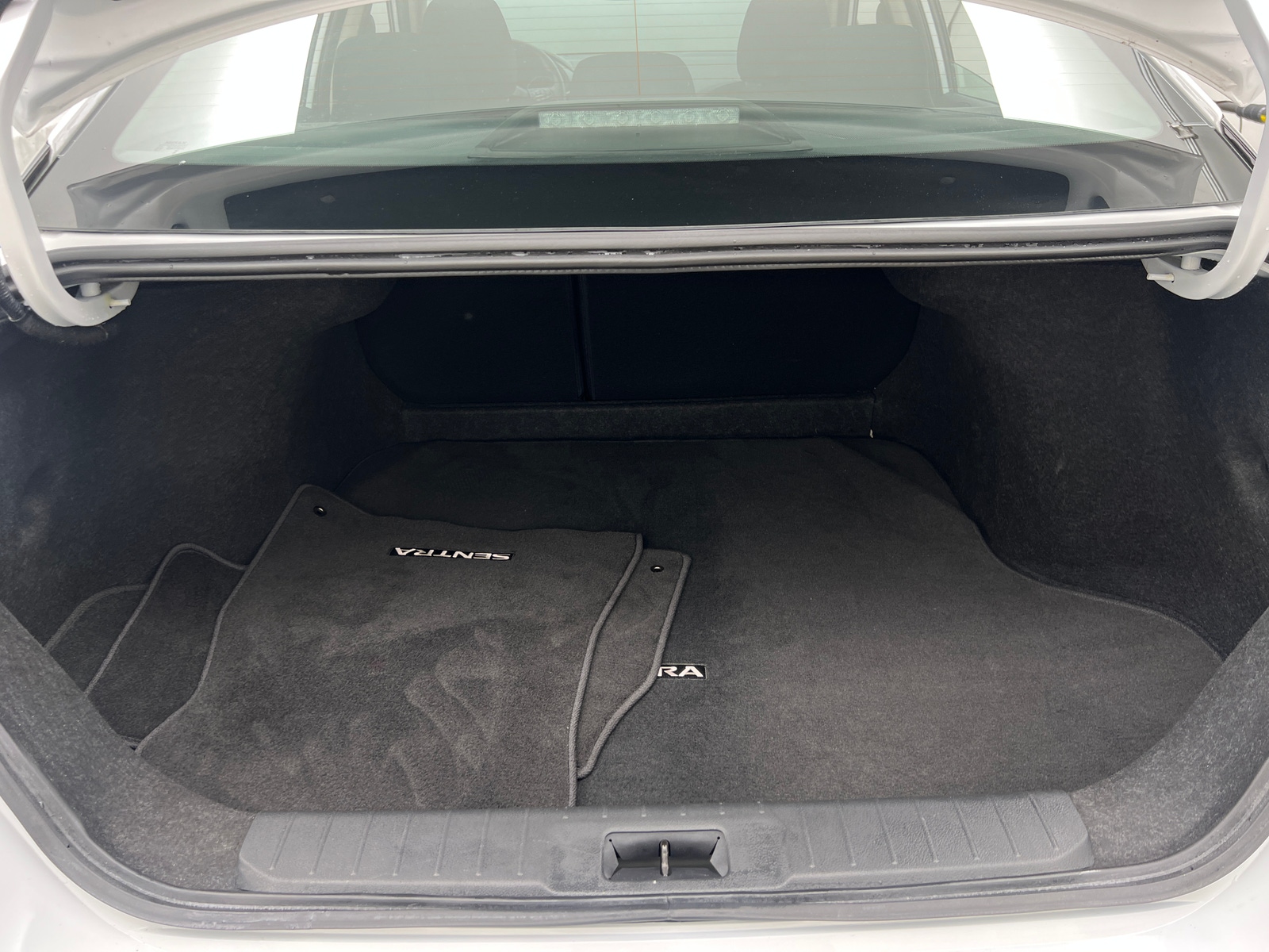 Thumbnail: 2025 Nissan Sentra - 7