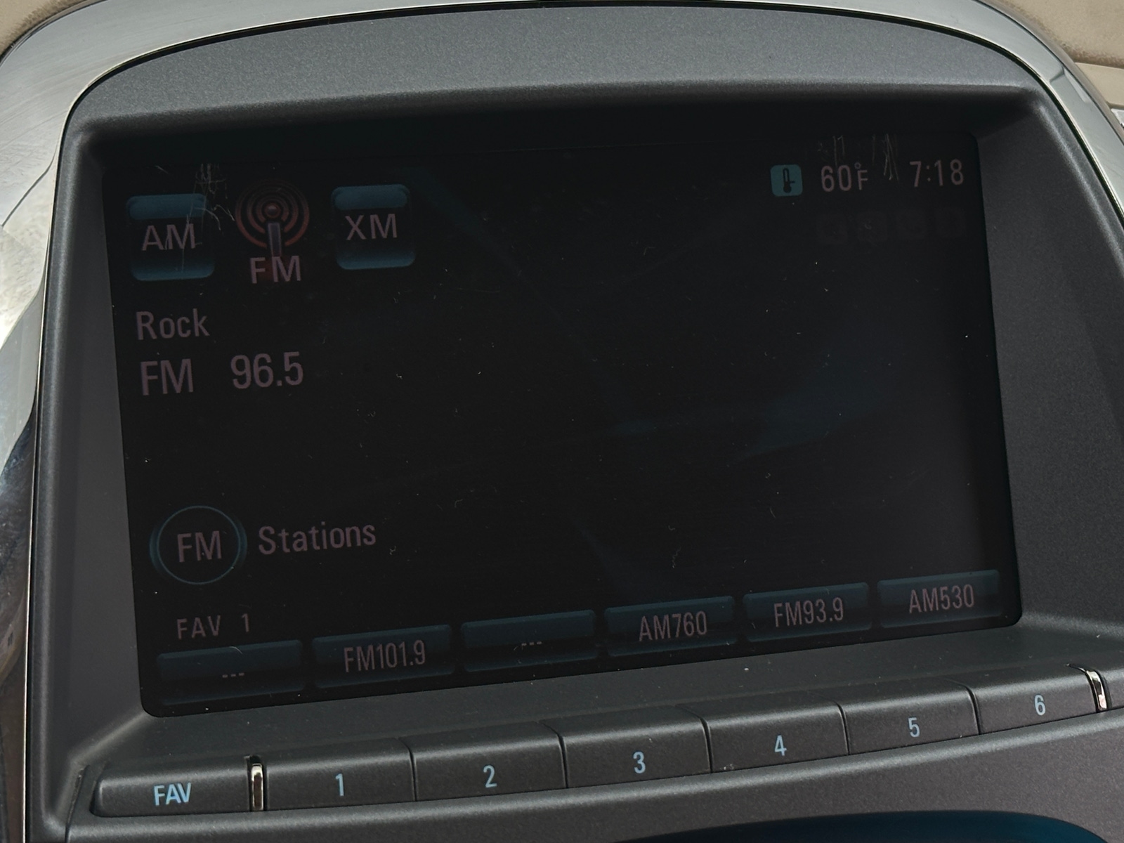 Thumbnail: 2012 Buick LaCrosse - 3