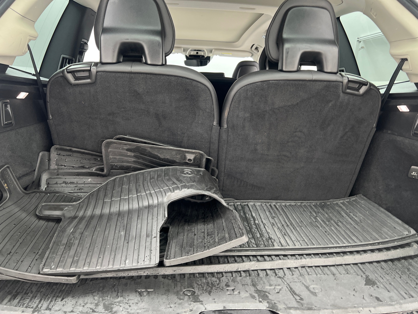 Thumbnail: 2020 Volvo XC90 - 6