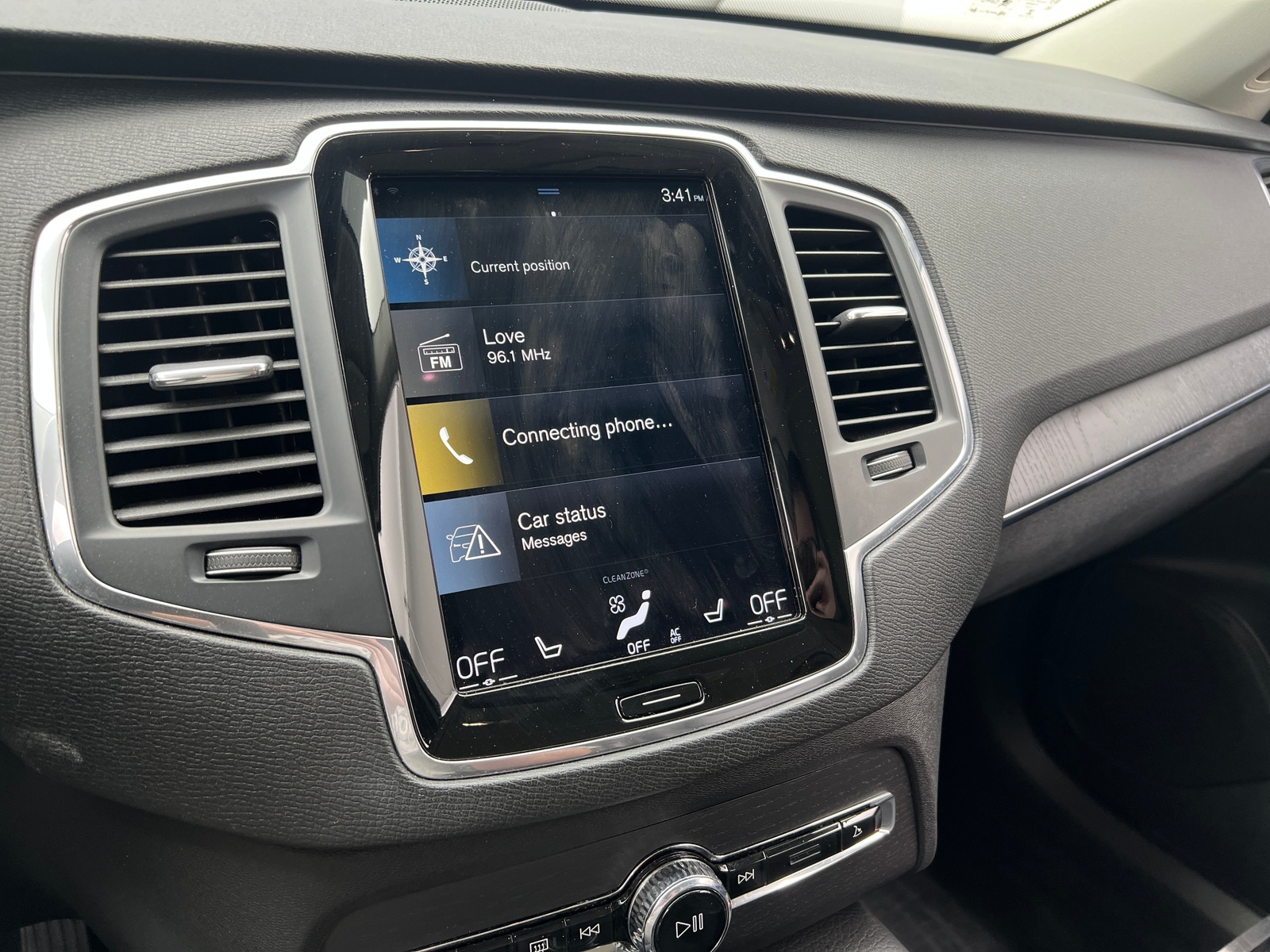 Thumbnail: 2020 Volvo XC90 - 3