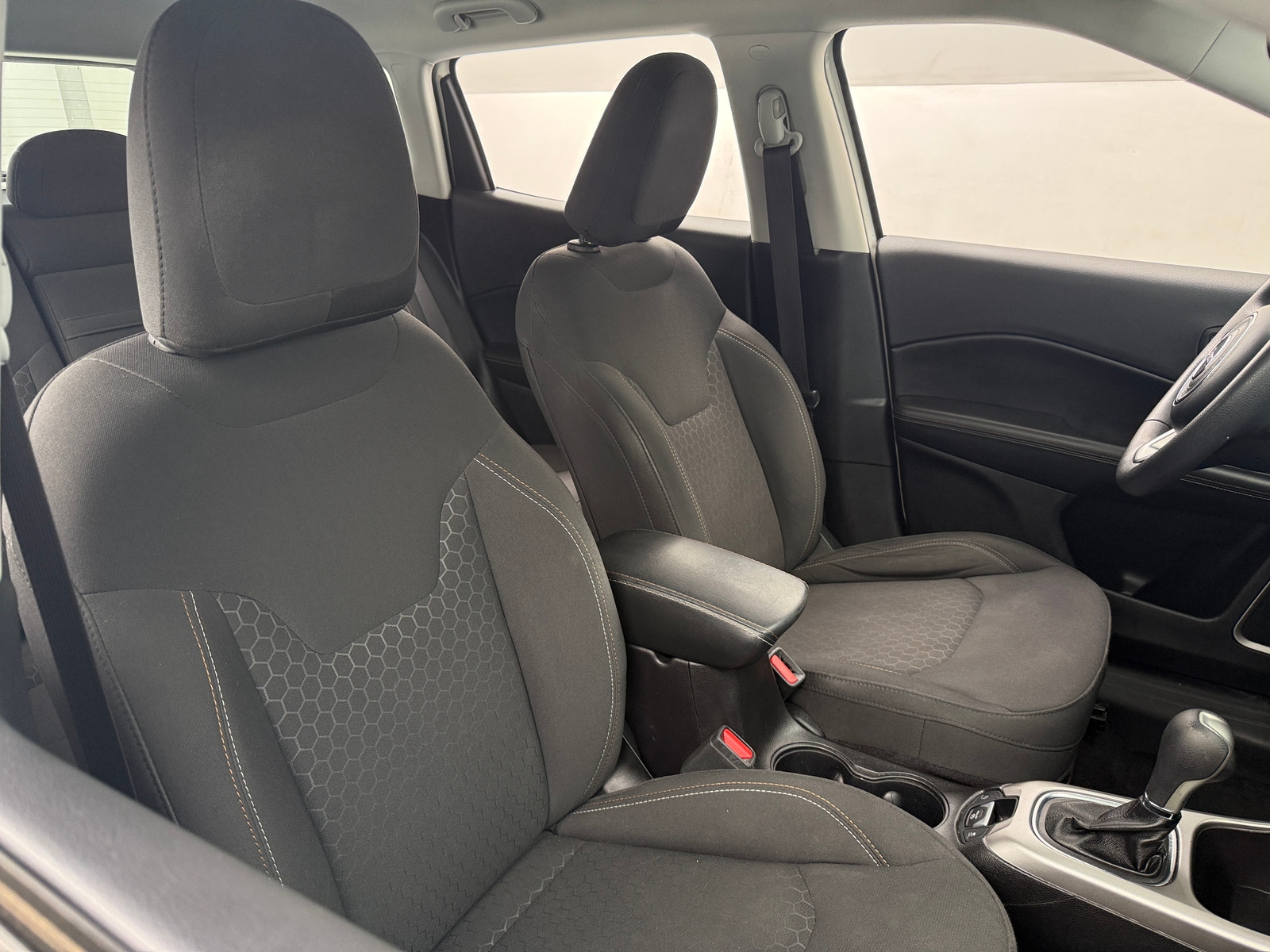 Thumbnail: 2019 Jeep Compass - 2