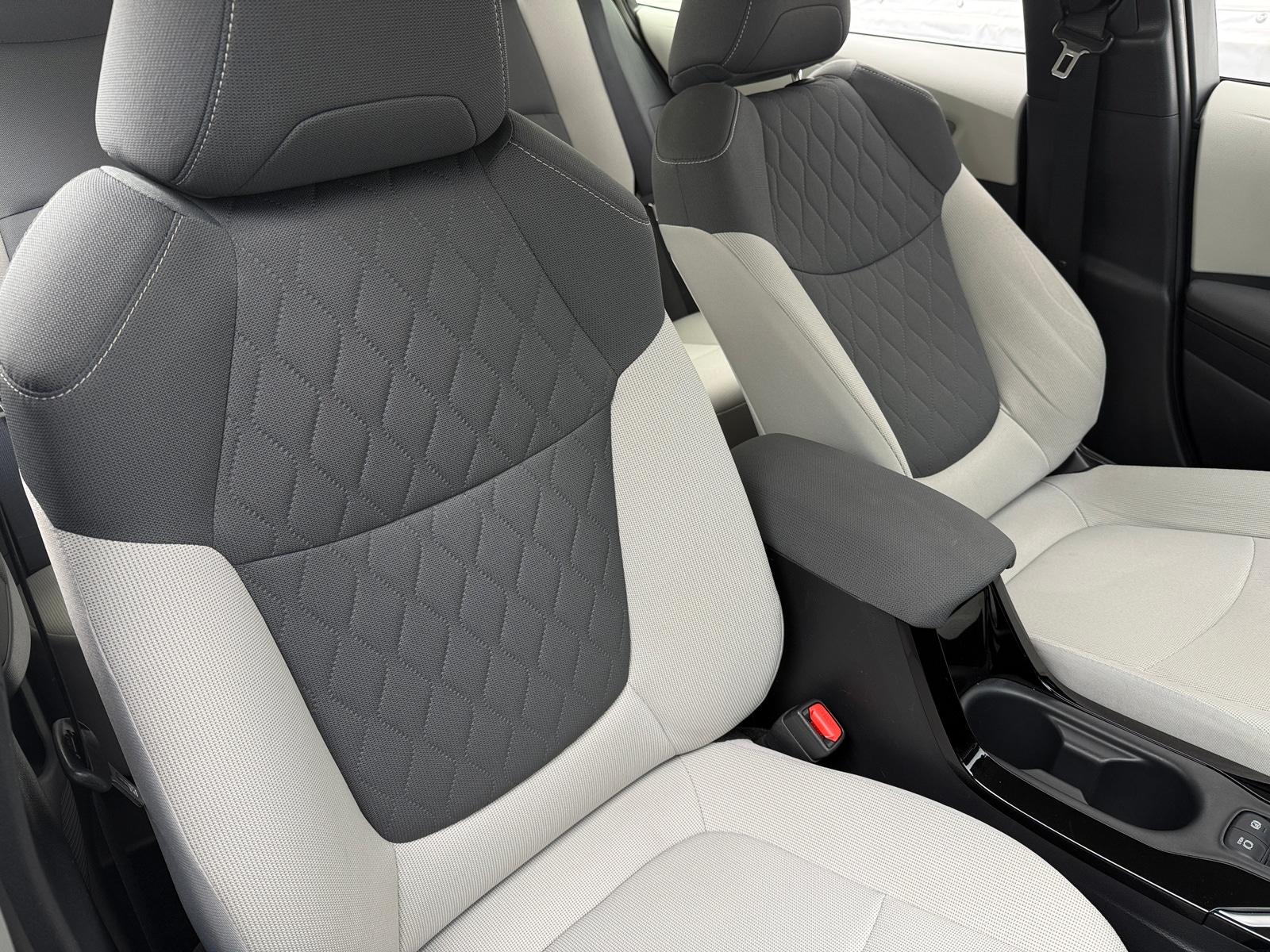 Thumbnail: 2022 Toyota Corolla - 2