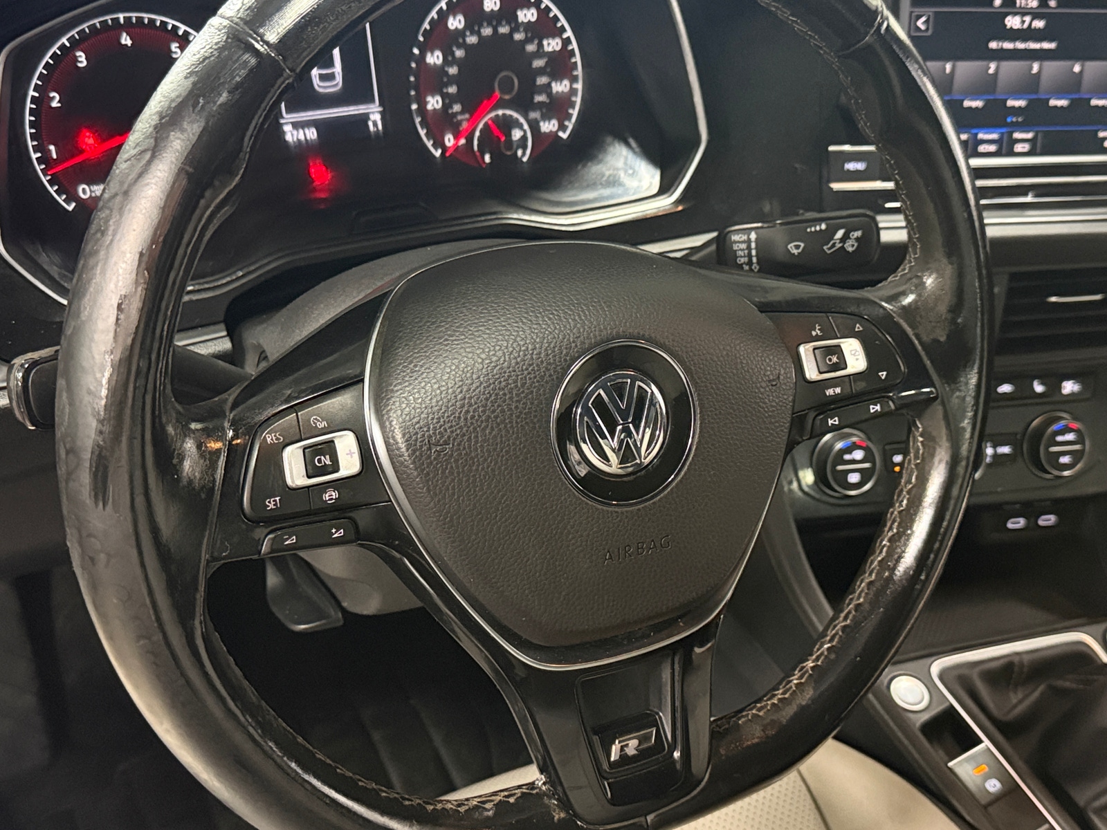 Thumbnail: 2021 Volkswagen Jetta - 5