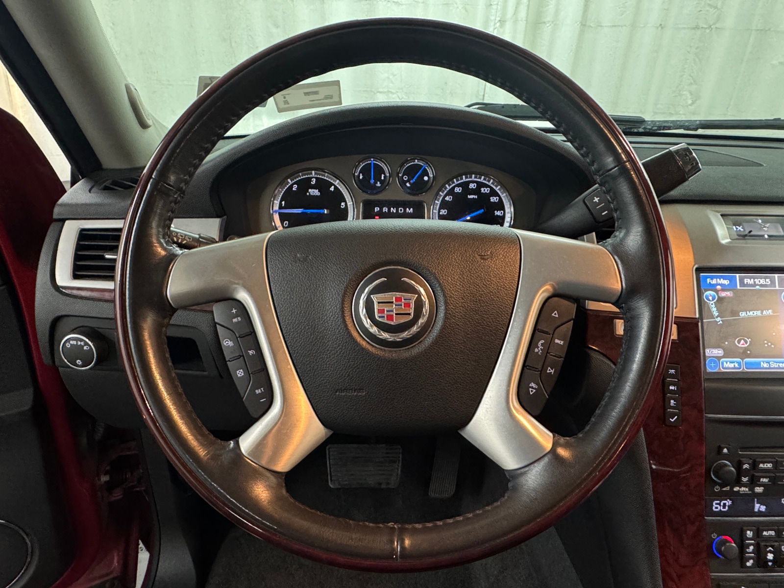 Thumbnail: 2014 Cadillac Escalade - 4