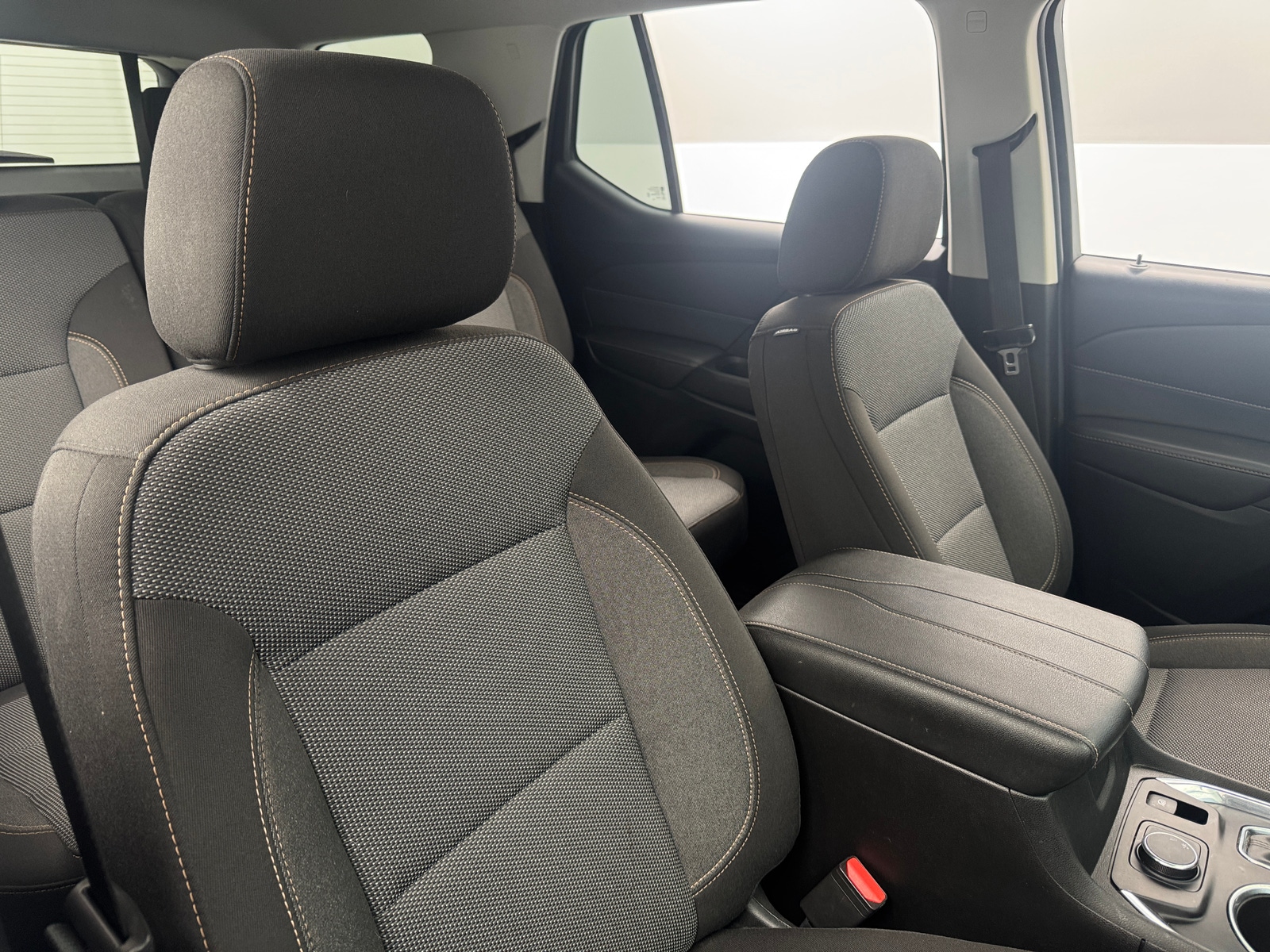 Thumbnail: 2020 Chevrolet Traverse - 2