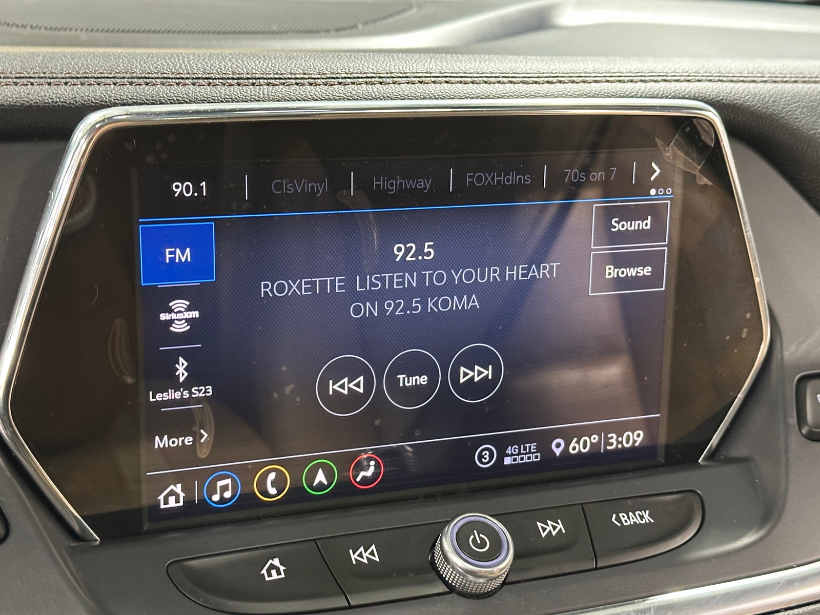 Thumbnail: 2020 Chevrolet Blazer - 3