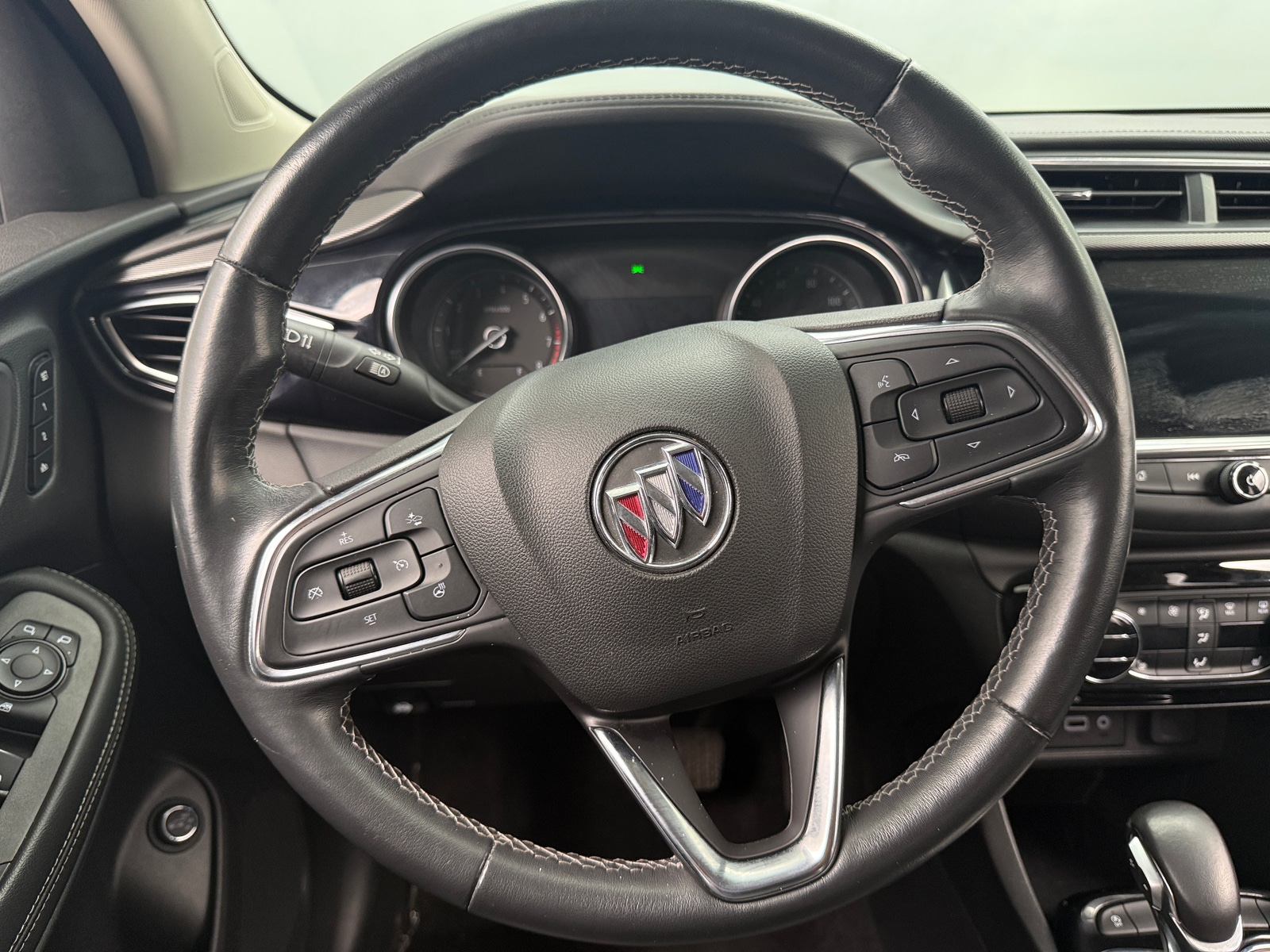 Thumbnail: 2022 Buick Encore GX - 4