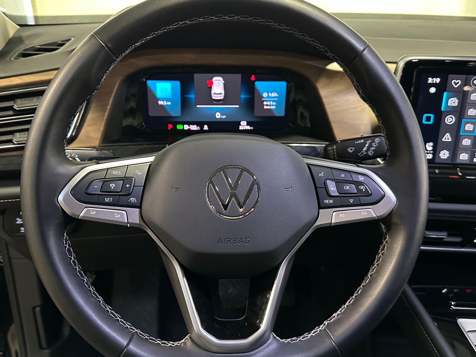 Thumbnail: 2025 Volkswagen Atlas - 4