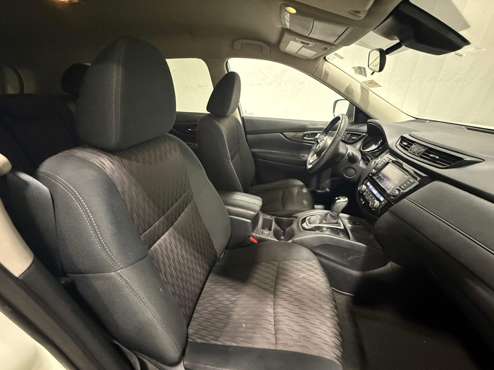 Thumbnail: 2019 Nissan Rogue - 2