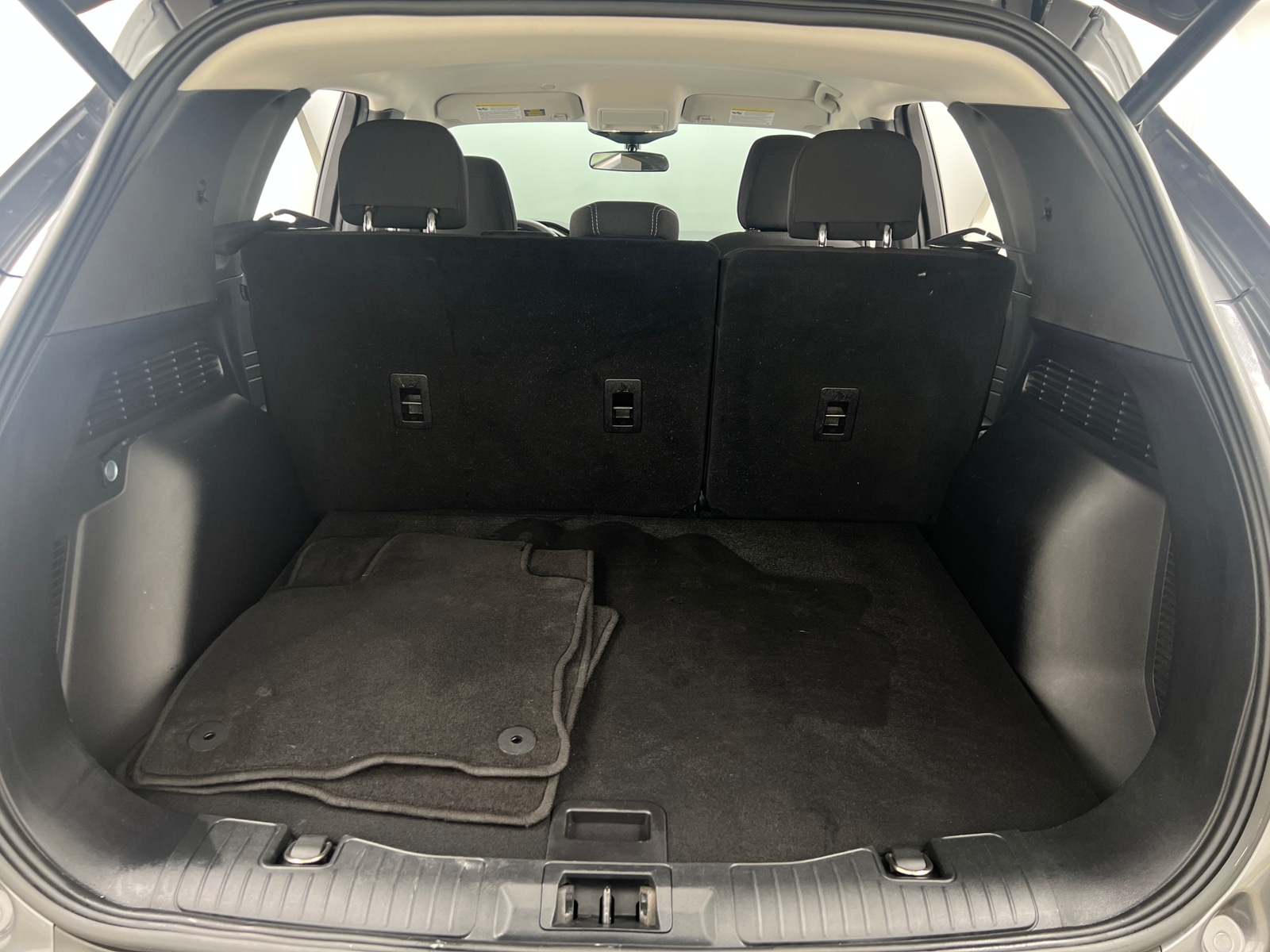 Thumbnail: 2023 Ford Escape - 7