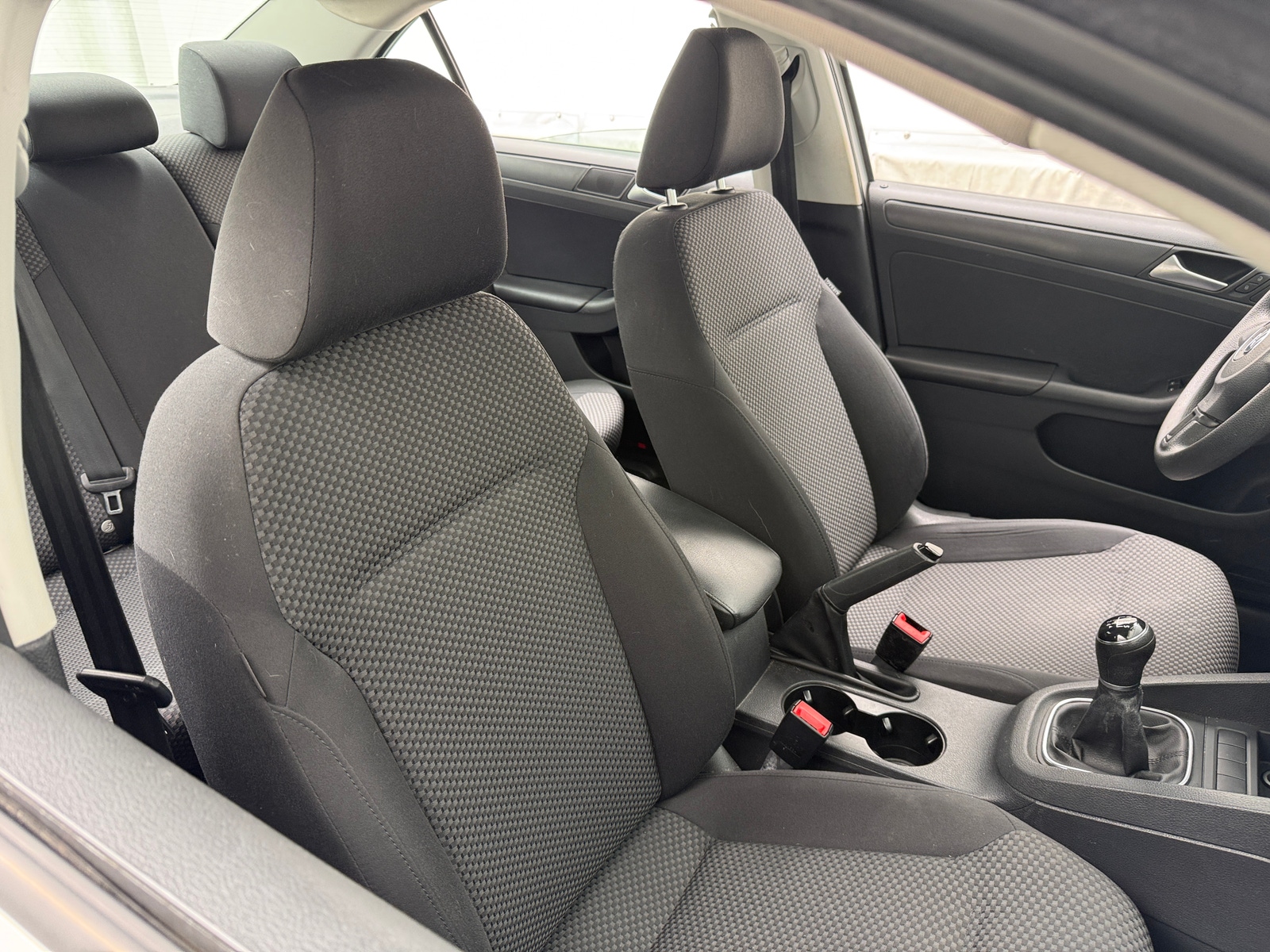 Thumbnail: 2013 Volkswagen Jetta - 2