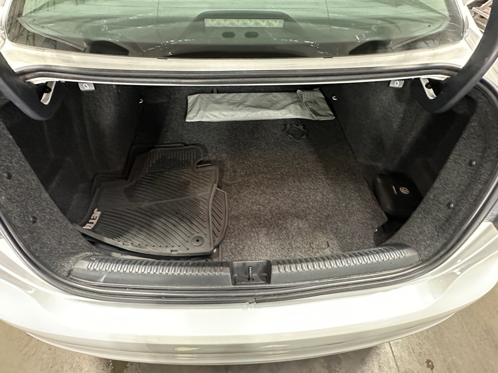 Thumbnail: 2013 Volkswagen Jetta - 7