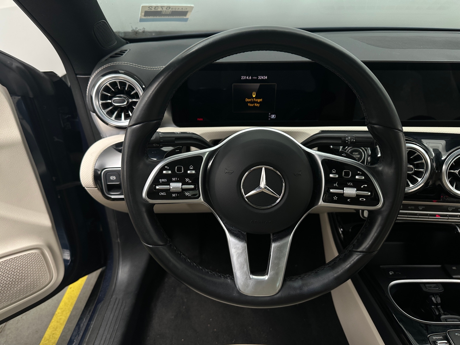 Thumbnail: 2022 Mercedes-Benz CLA - 4