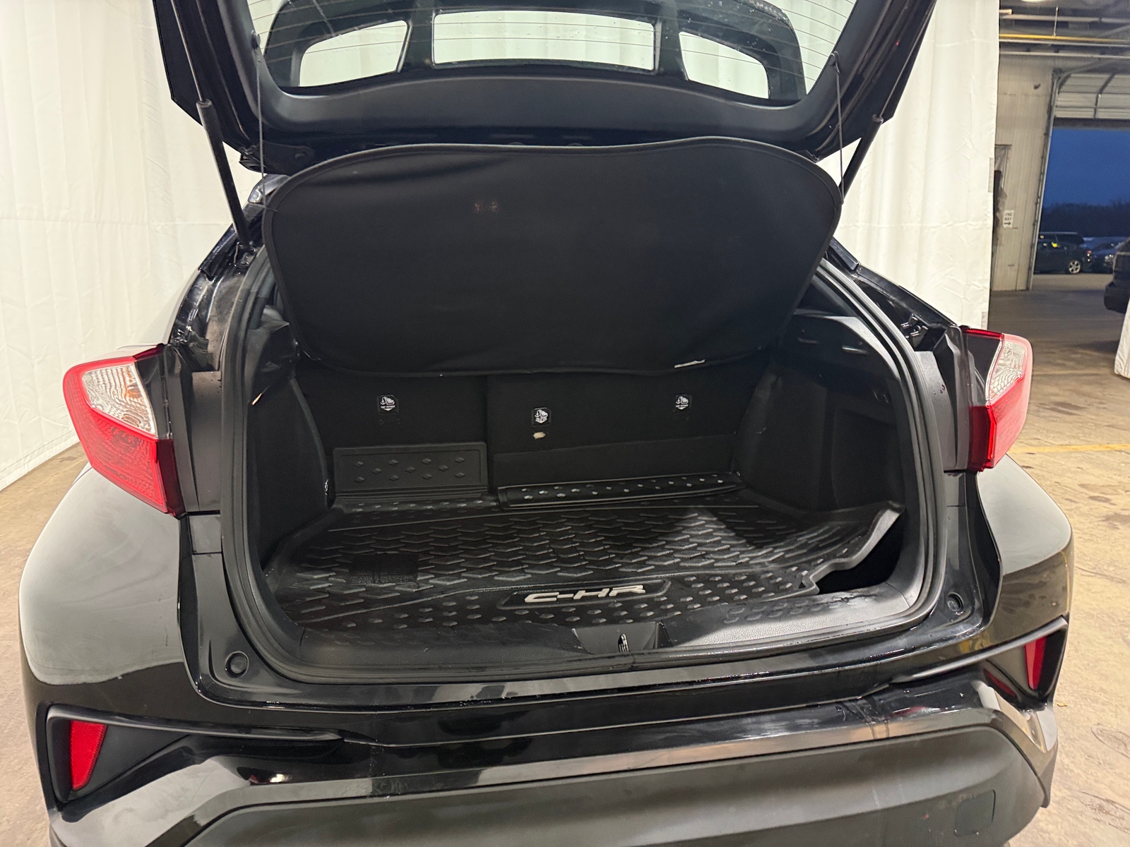 Thumbnail: 2021 Toyota C-HR - 7