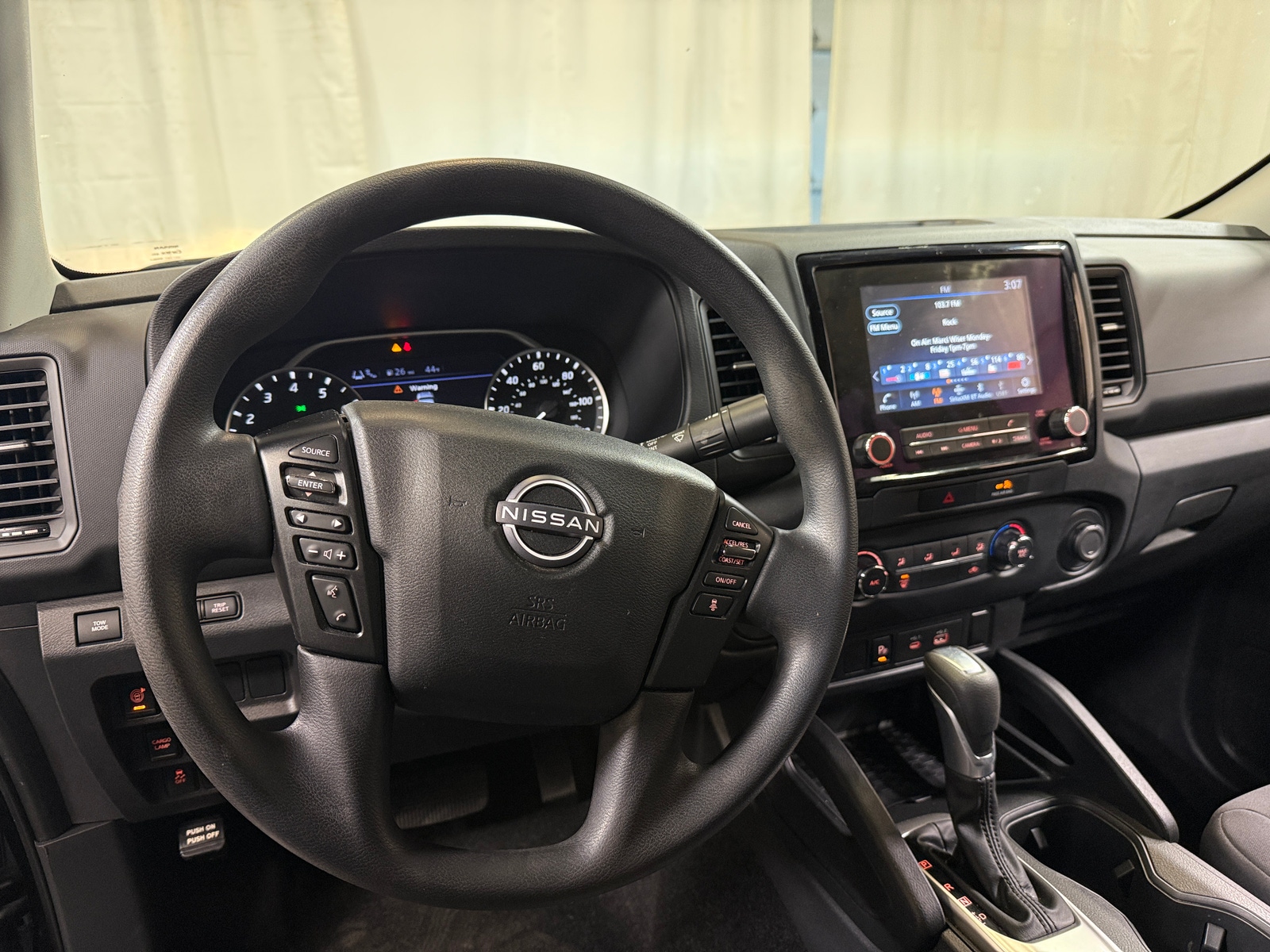 Thumbnail: 2022 Nissan Frontier - 5