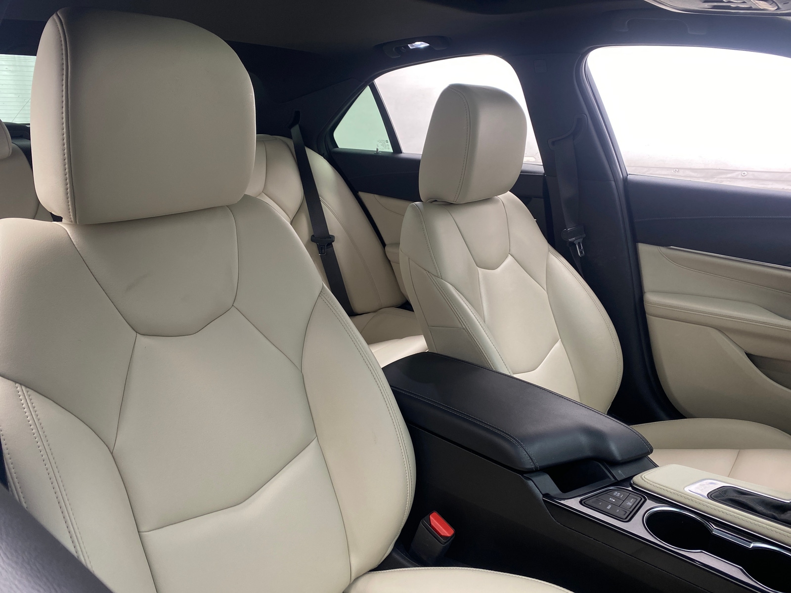 Thumbnail: 2021 Cadillac CT4 - 2