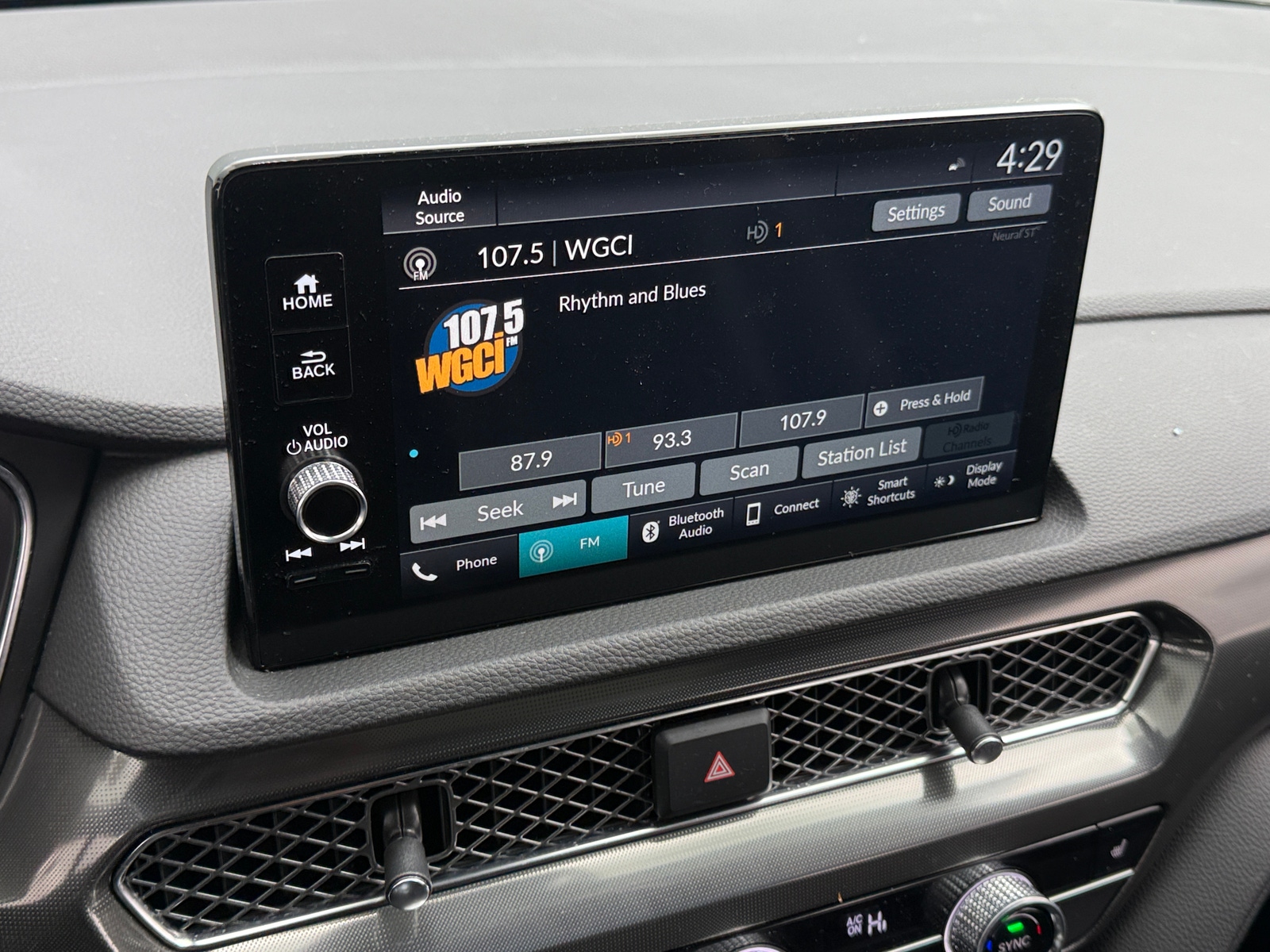 Thumbnail: 2023 Acura Integra - 3