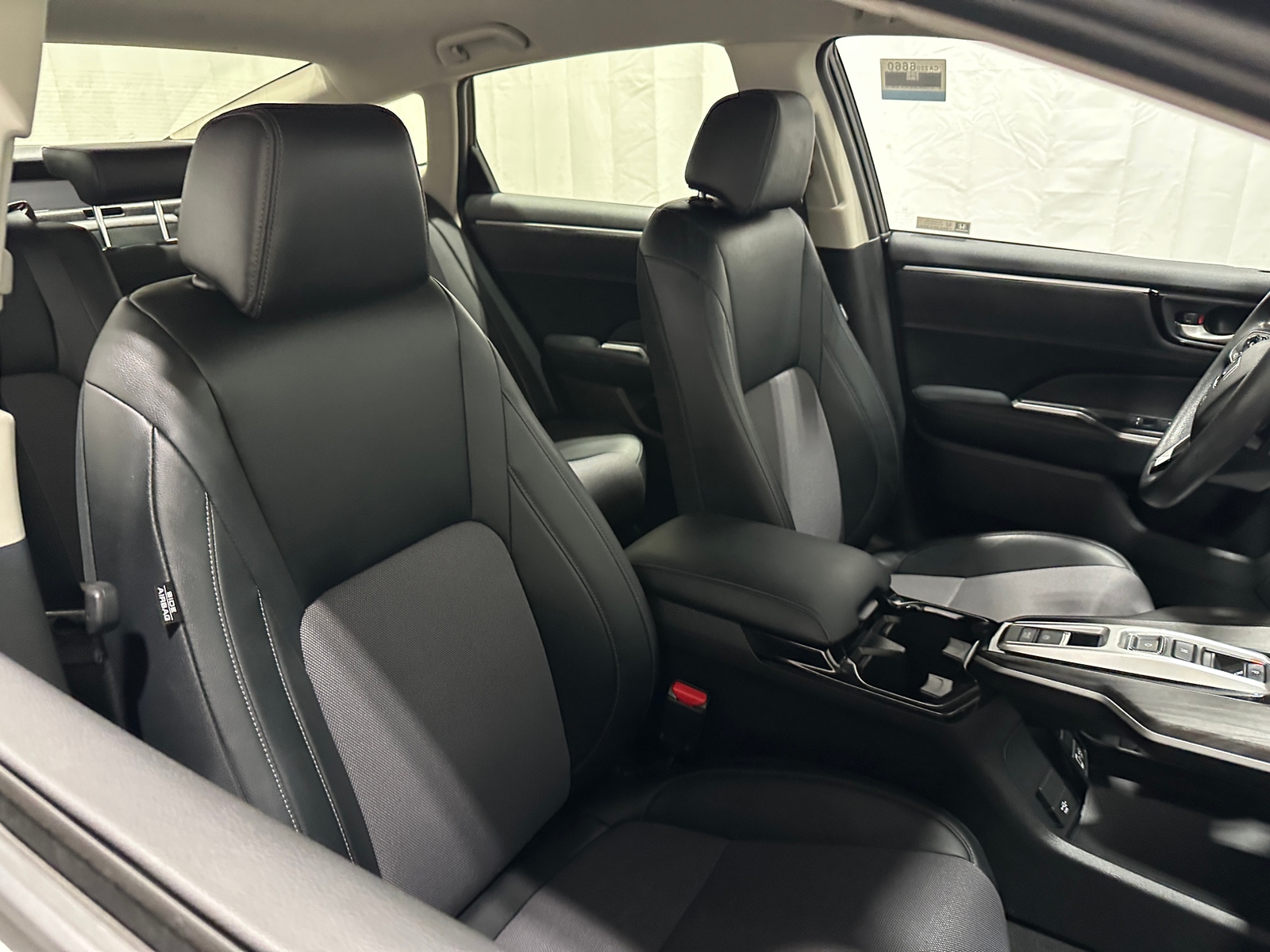 Thumbnail: 2021 Honda Clarity - 2