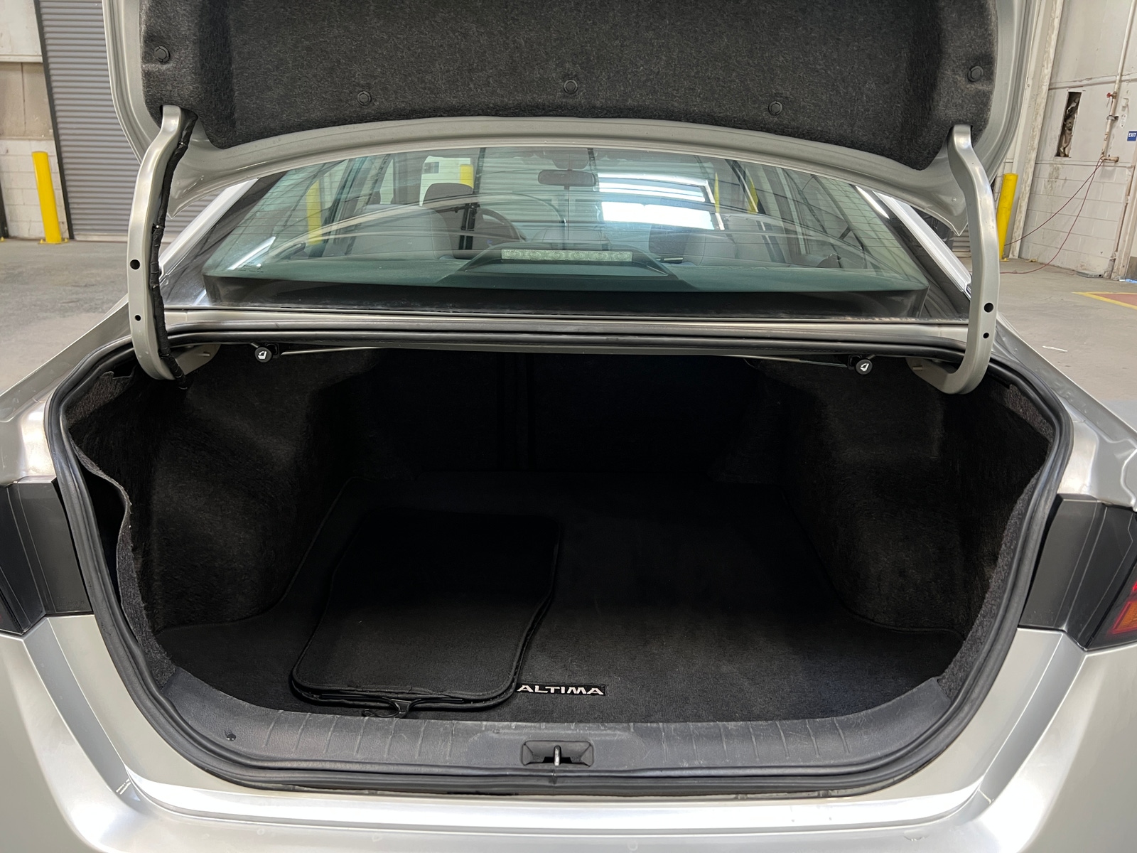 Thumbnail: 2023 Nissan Altima - 7