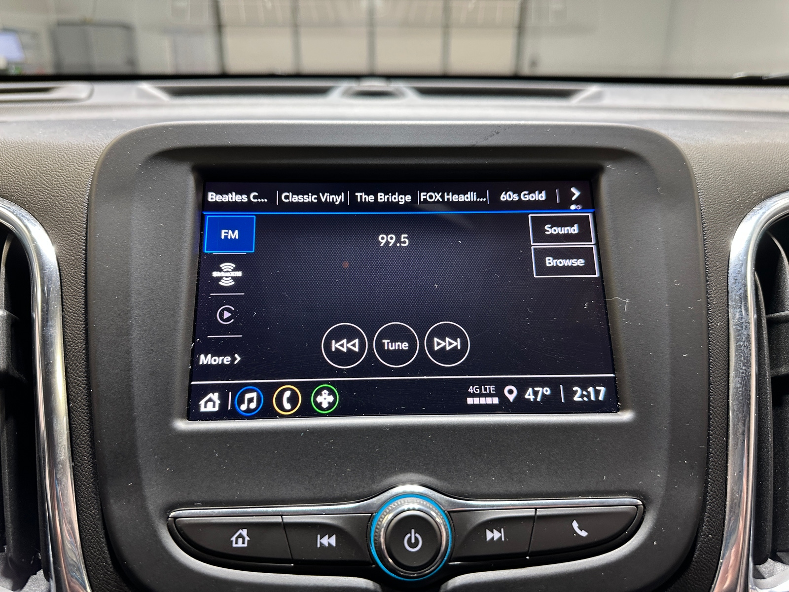 Thumbnail: 2024 Chevrolet Equinox - 4