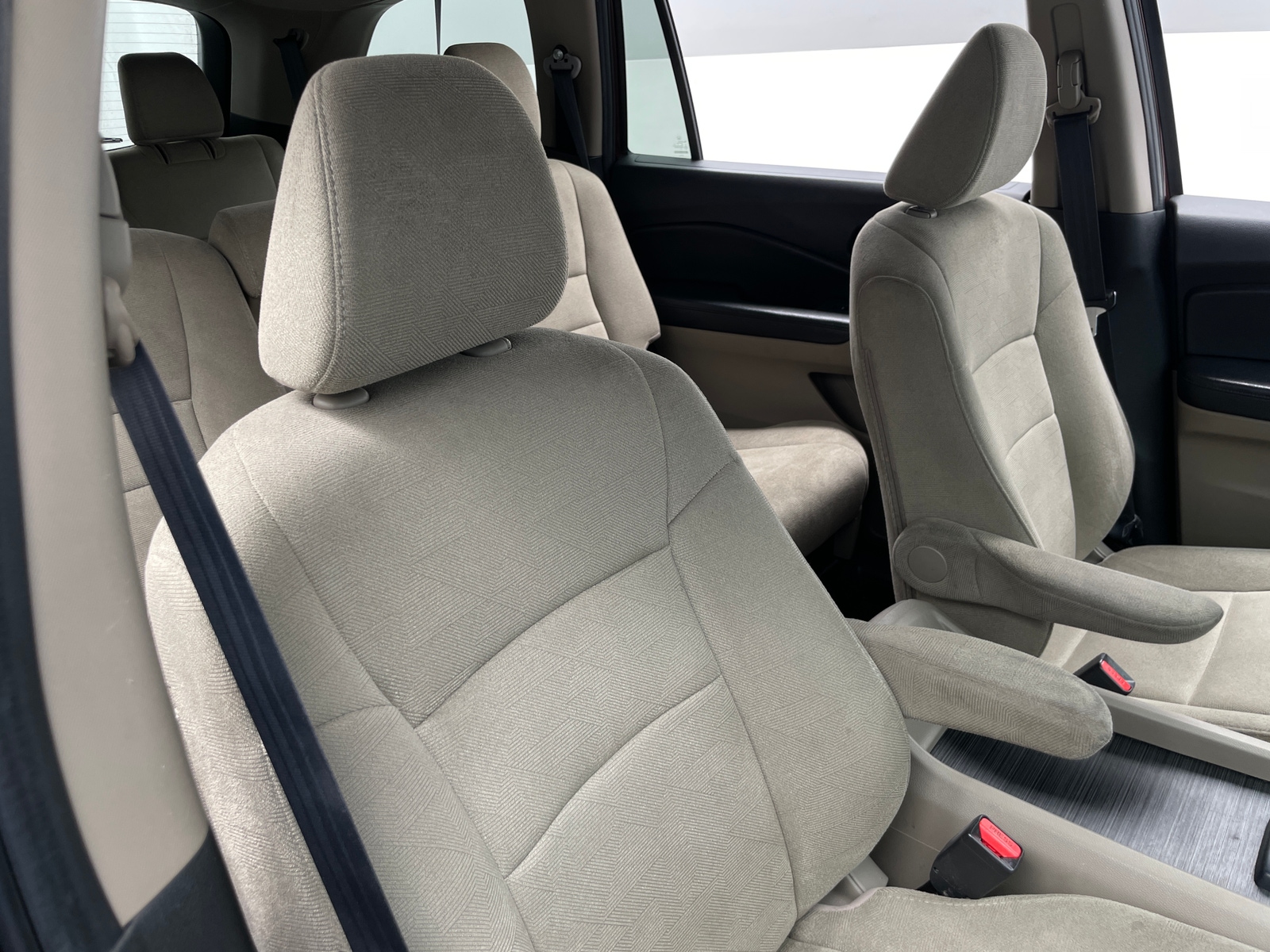 Thumbnail: 2019 Honda Pilot - 2