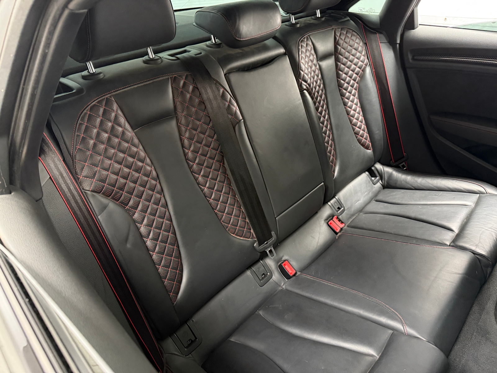 Thumbnail: 2018 Audi RS 3 - 5