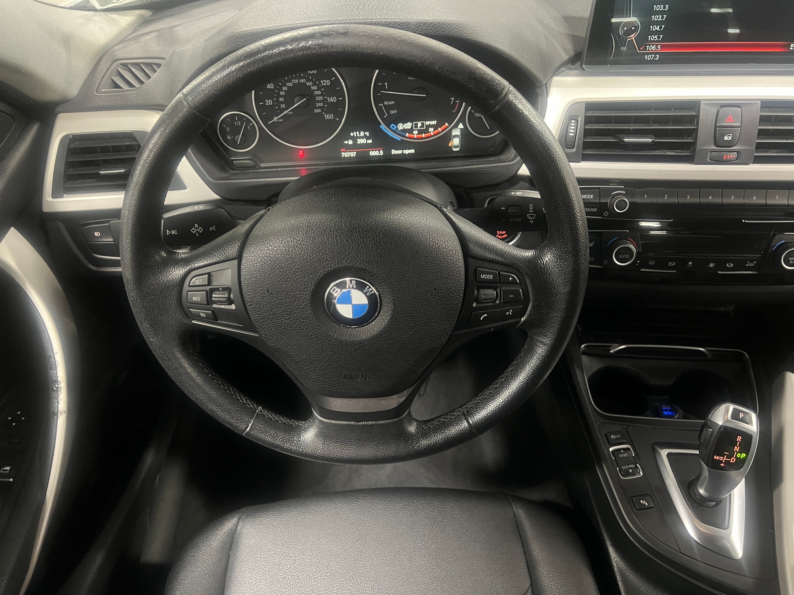 Thumbnail: 2016 BMW 3 Series - 4