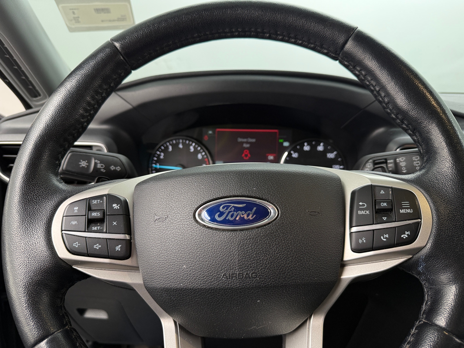 Thumbnail: 2020 Ford Explorer - 4