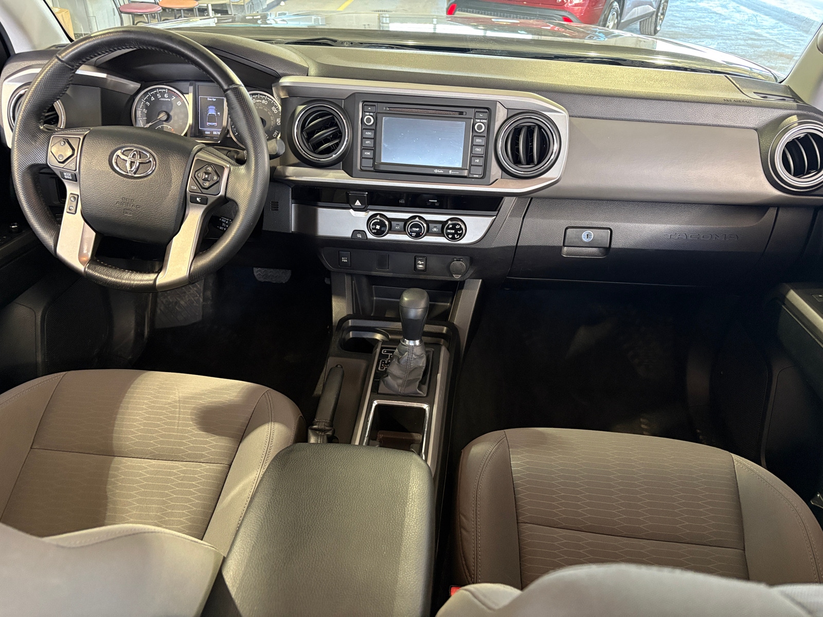 Thumbnail: 2016 Toyota Tacoma - 3