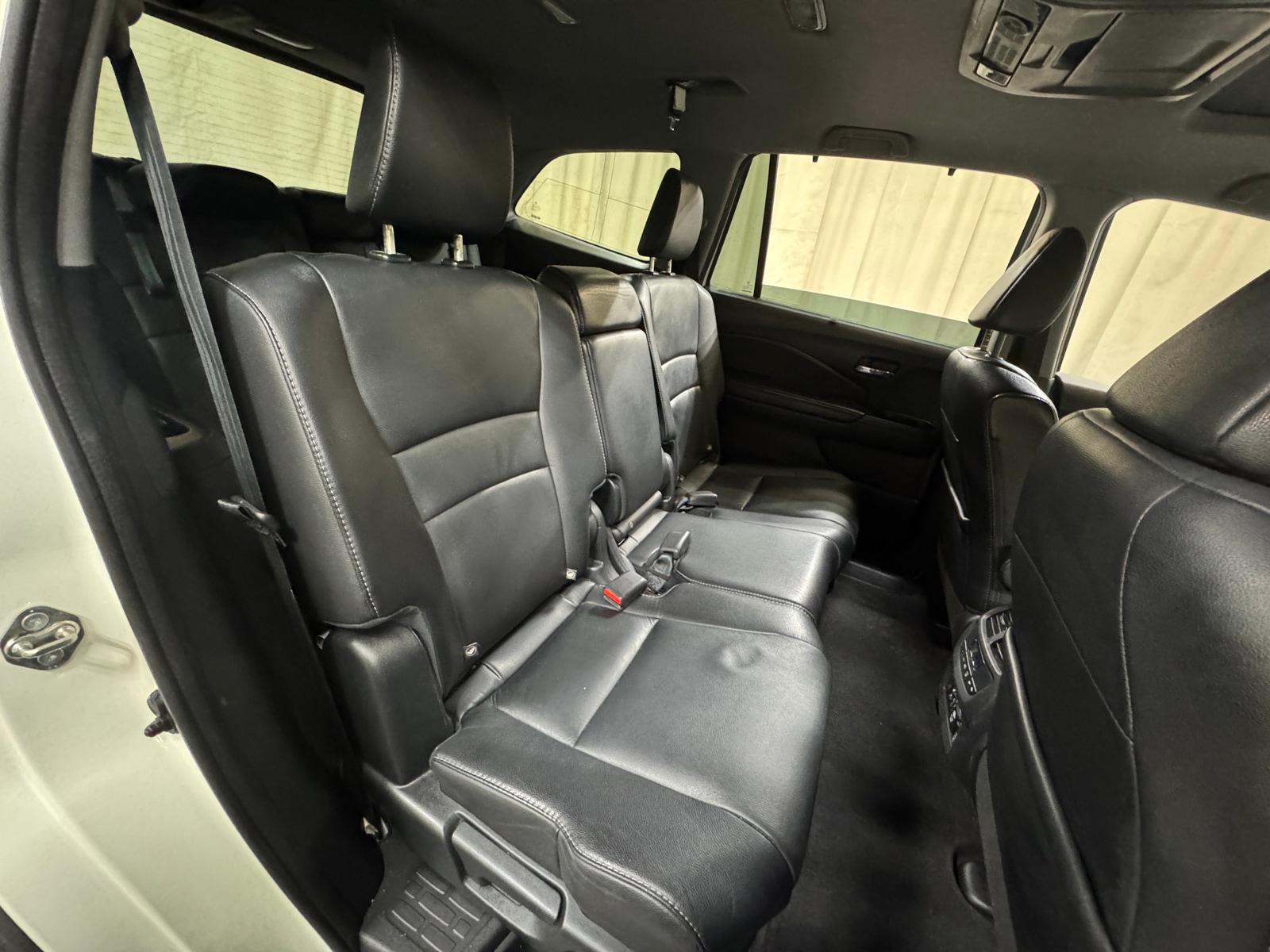 Thumbnail: 2018 Honda Pilot - 5