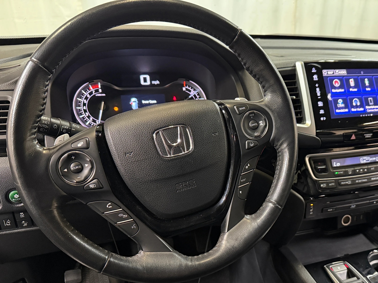 Thumbnail: 2018 Honda Pilot - 4