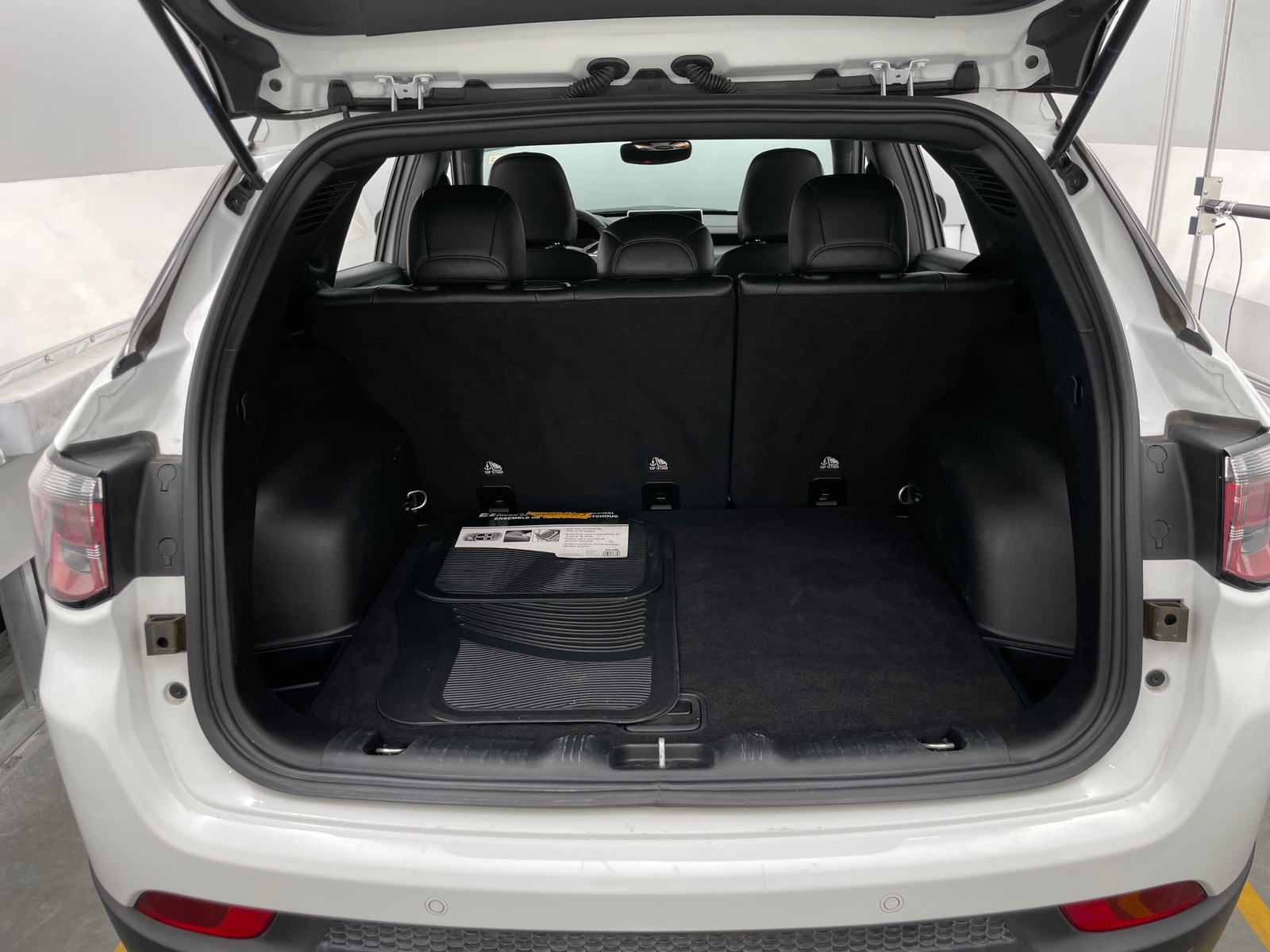 Thumbnail: 2025 Jeep Compass - 6