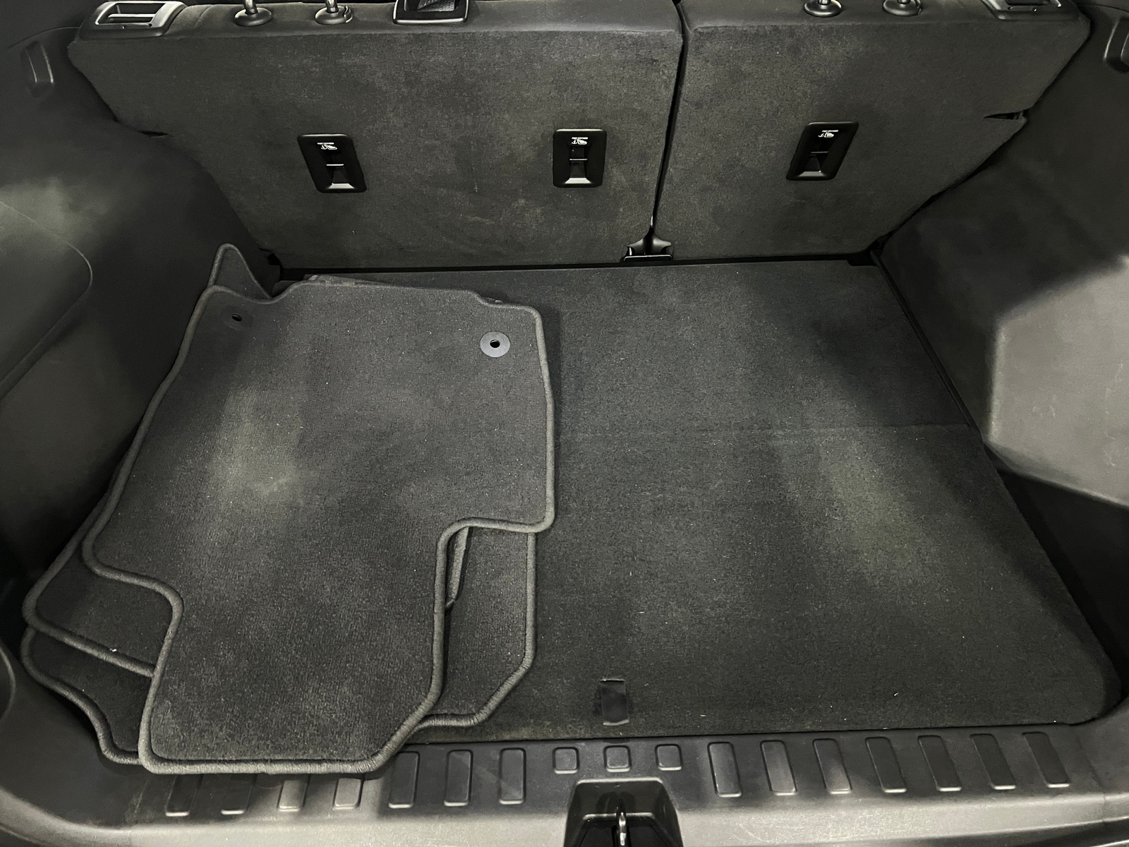 Thumbnail: 2019 Chevrolet Equinox - 7