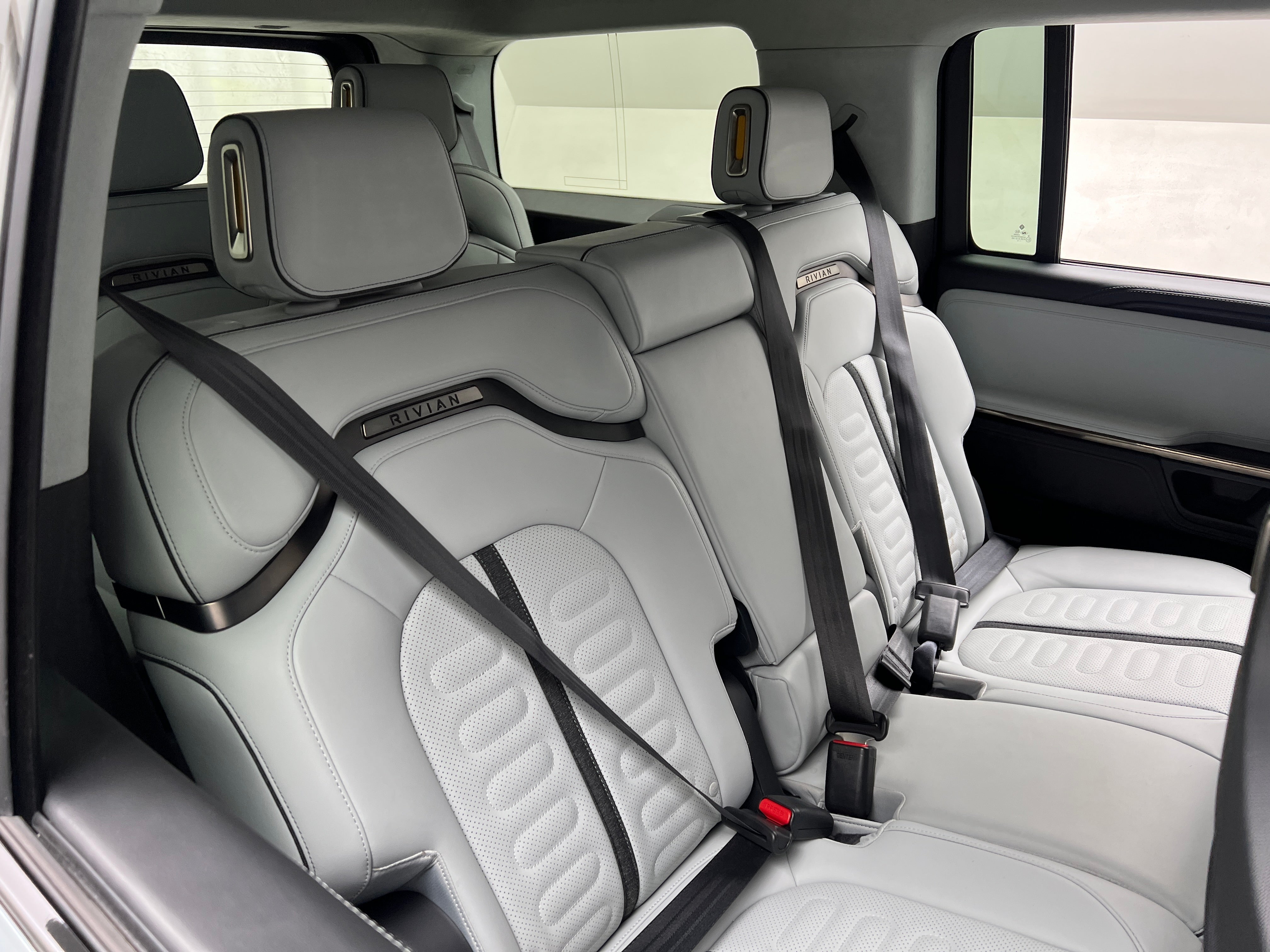 Used 2023 Rivian R1S Adventure with VIN 7PDSGABAXPN010766 for sale in Auburn, WA