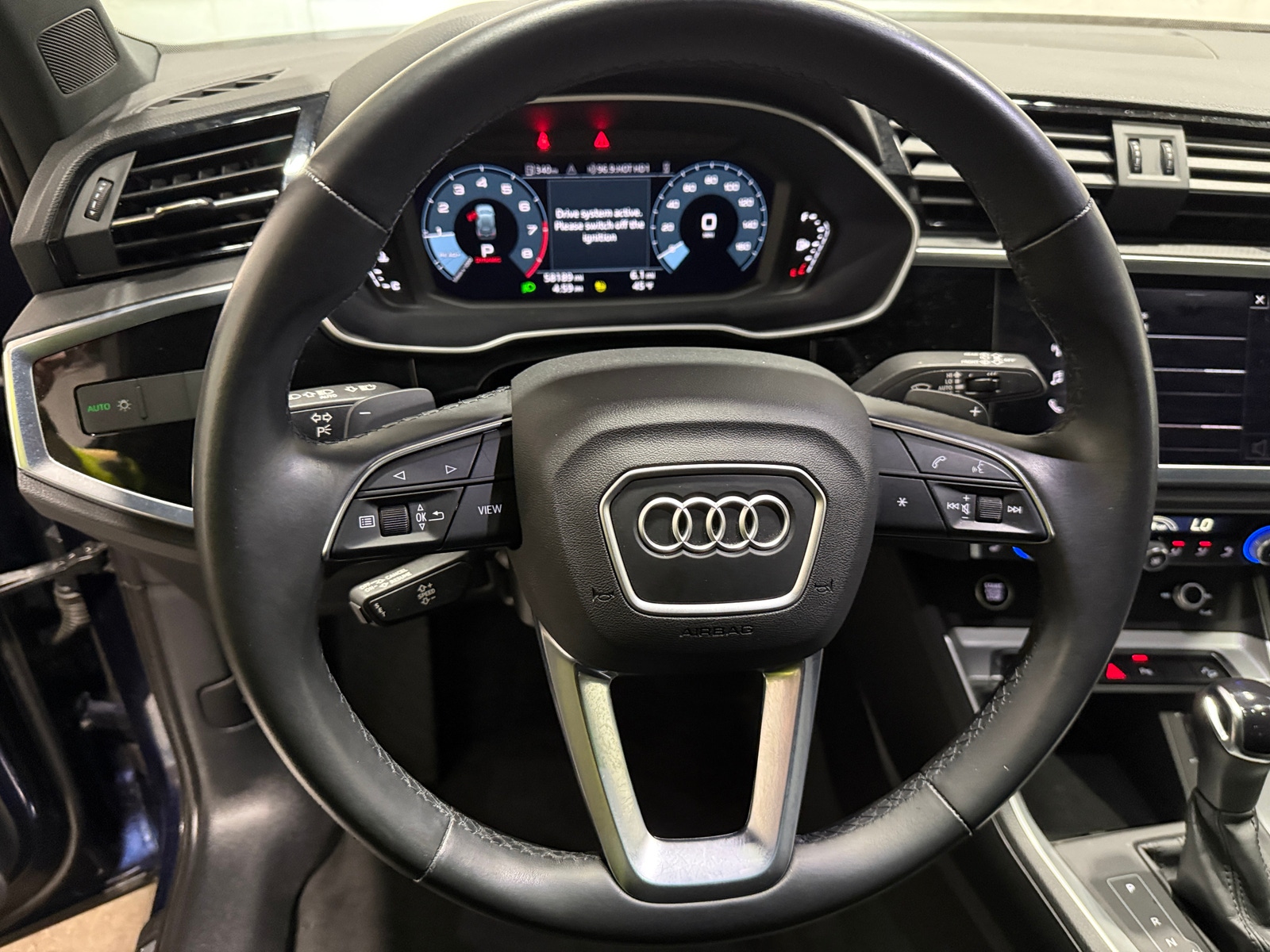 Thumbnail: 2022 Audi Q3 - 4