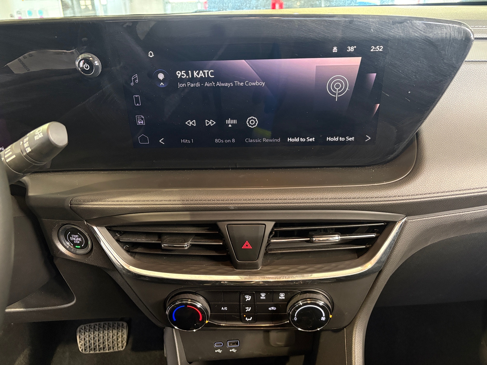 Thumbnail: 2025 Buick Encore GX - 4