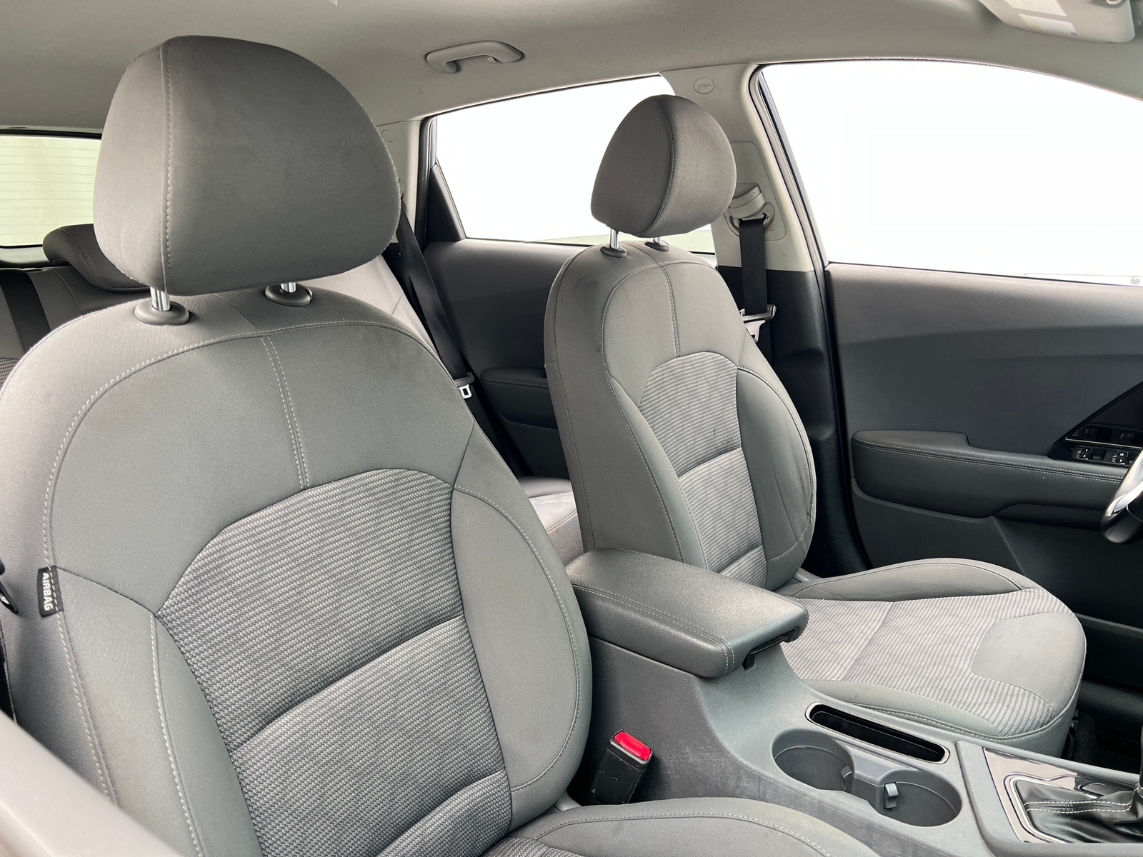 Thumbnail: 2021 Kia Niro - 2