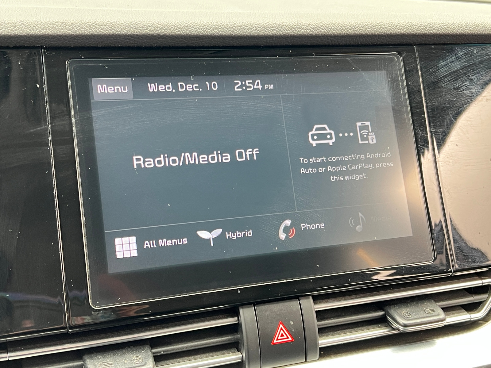 Thumbnail: 2021 Kia Niro - 4