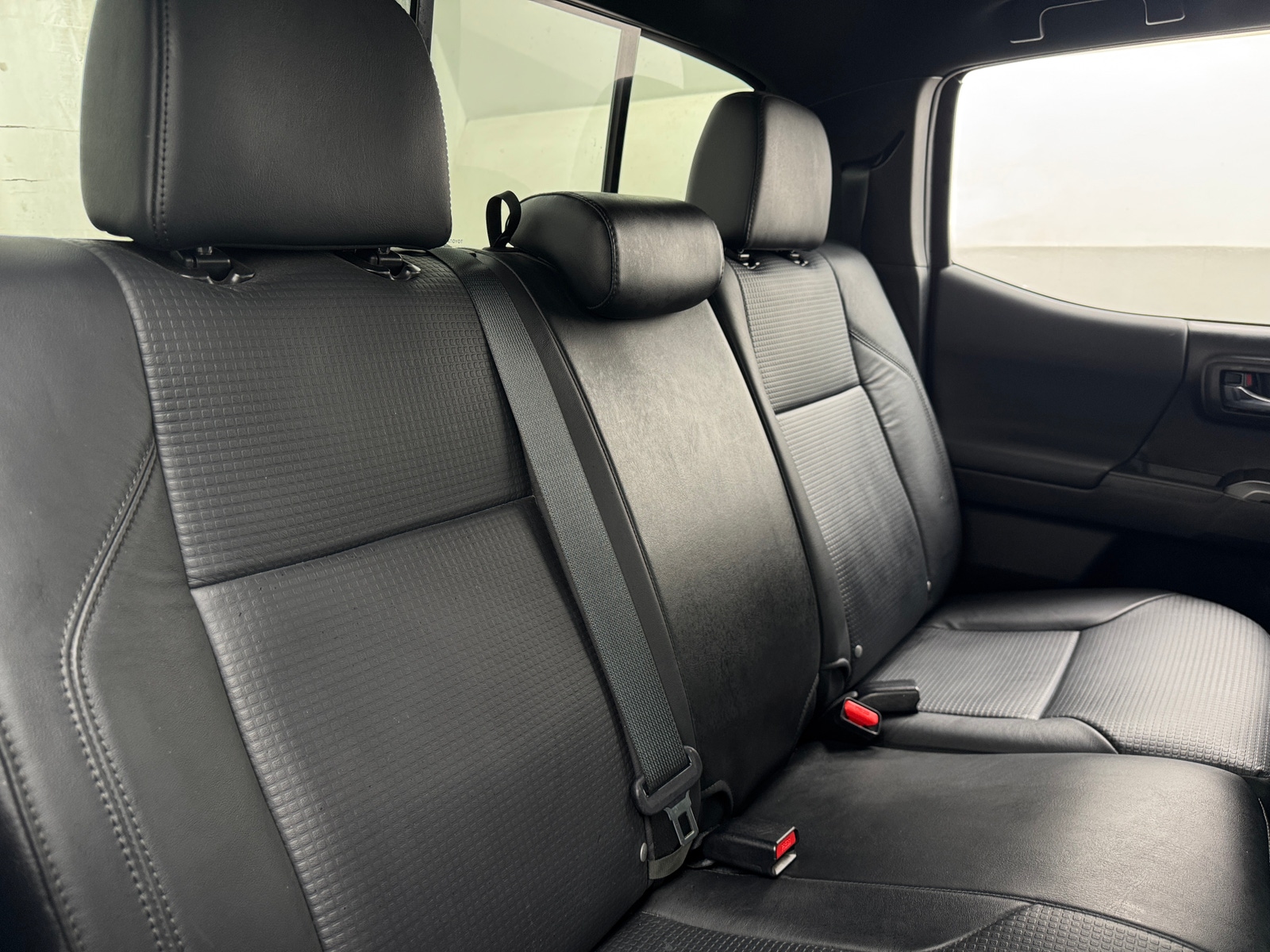 Thumbnail: 2022 Toyota Tacoma - 5