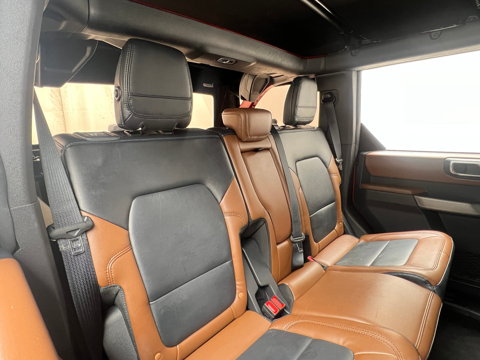 Thumbnail: 2022 Ford Bronco - 5