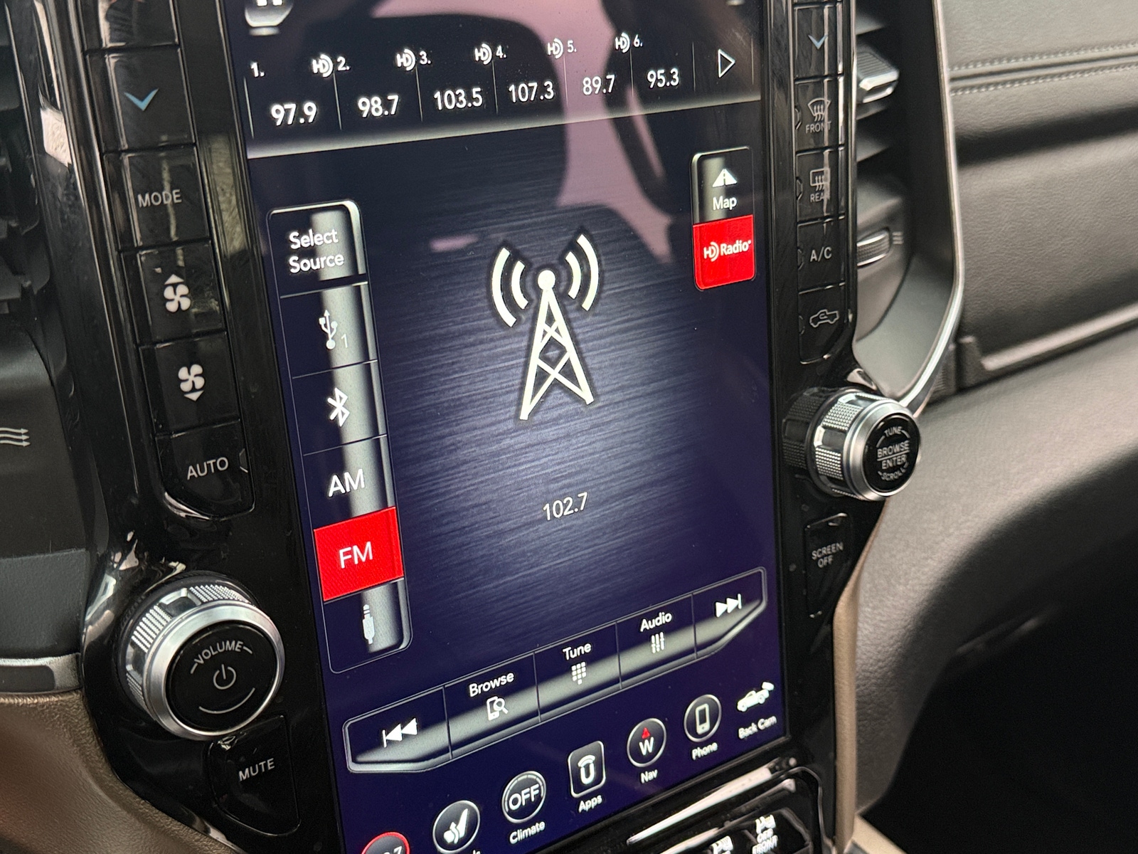 Thumbnail: 2020 RAM 1500 - 3