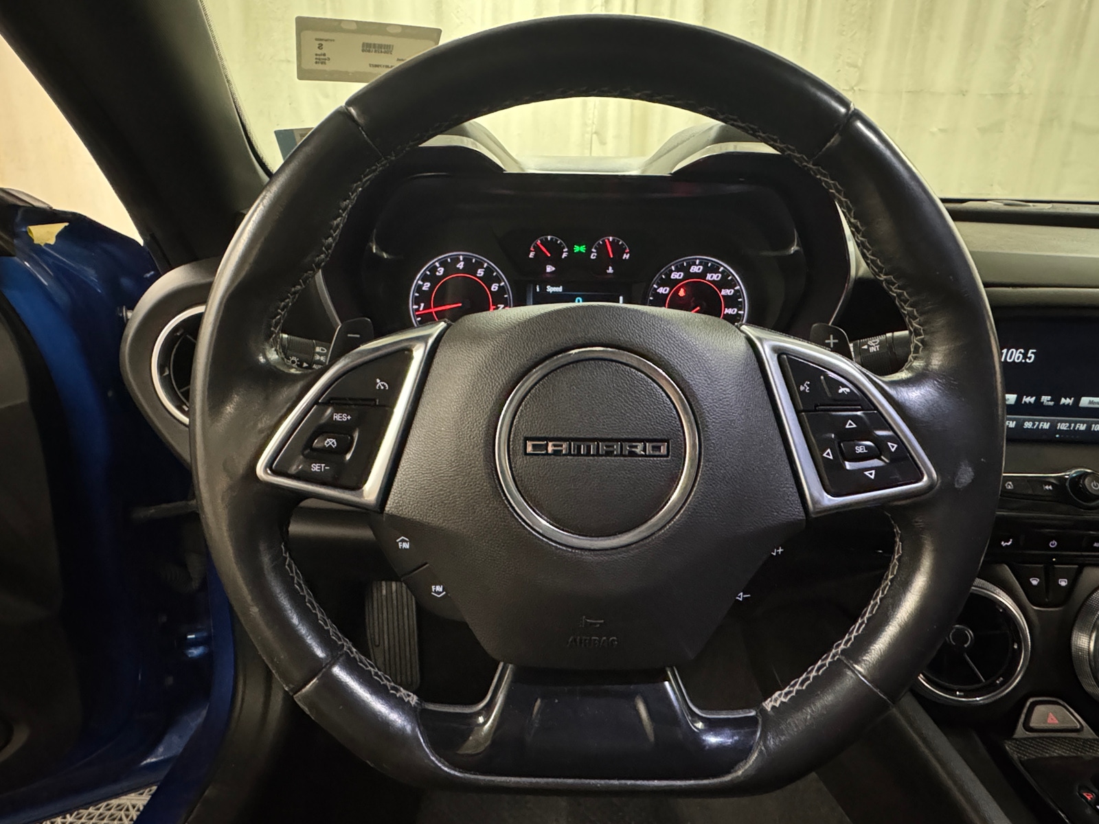 Thumbnail: 2018 Chevrolet Camaro - 4