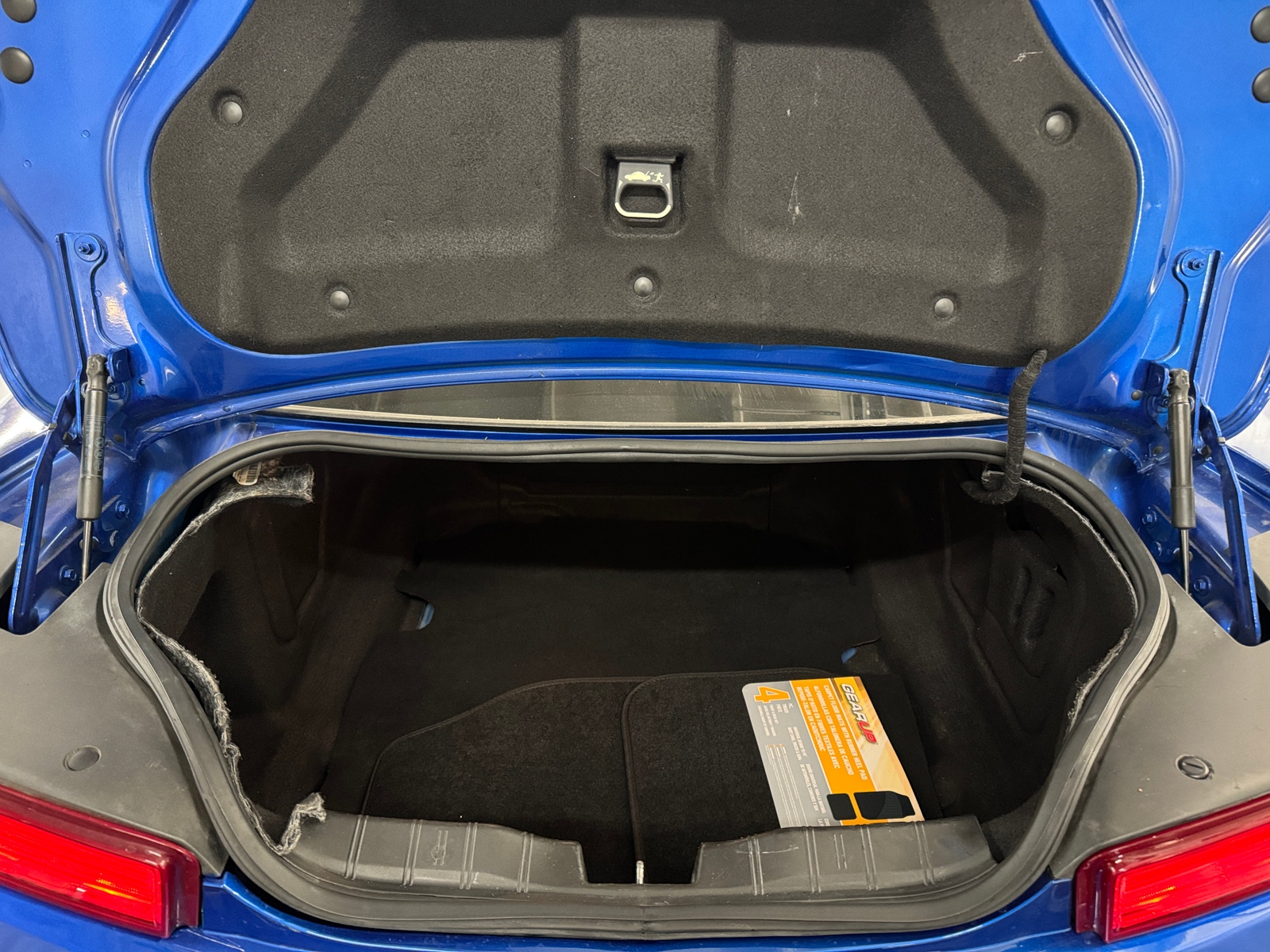 Thumbnail: 2018 Chevrolet Camaro - 5