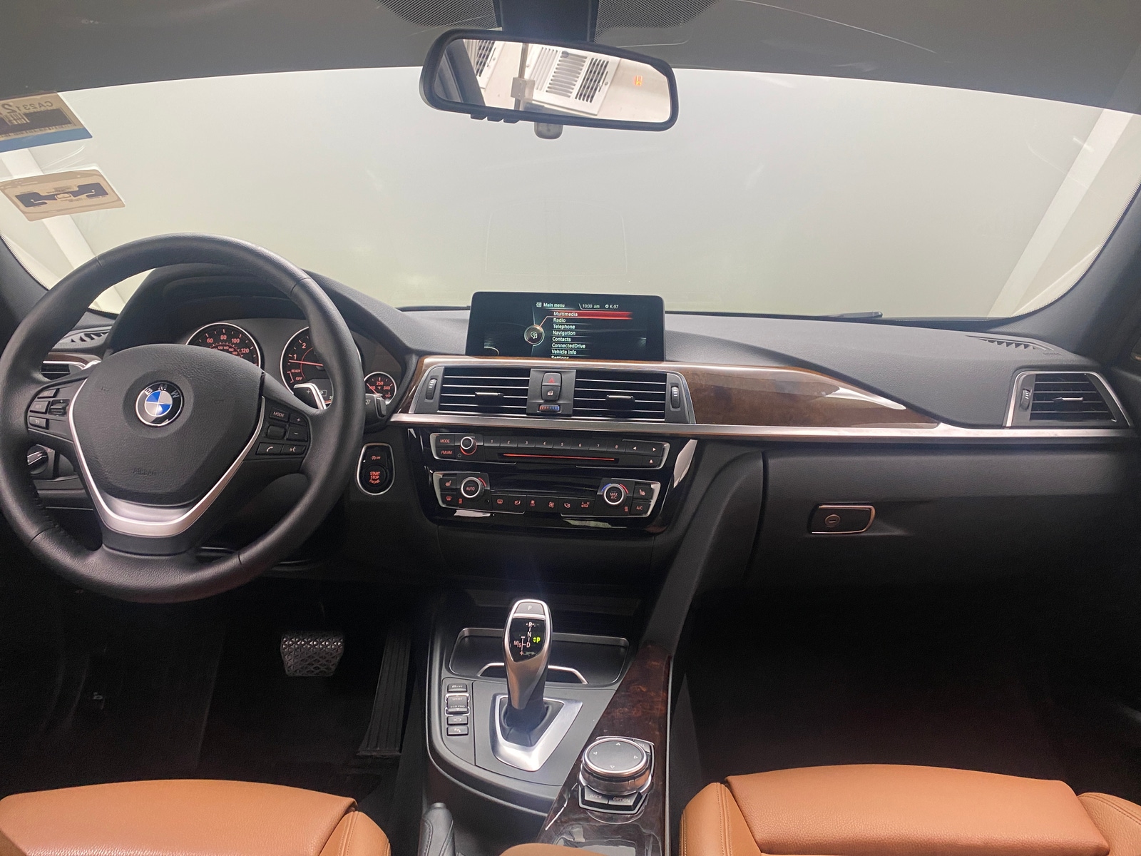 Thumbnail: 2016 BMW 3 Series - 2